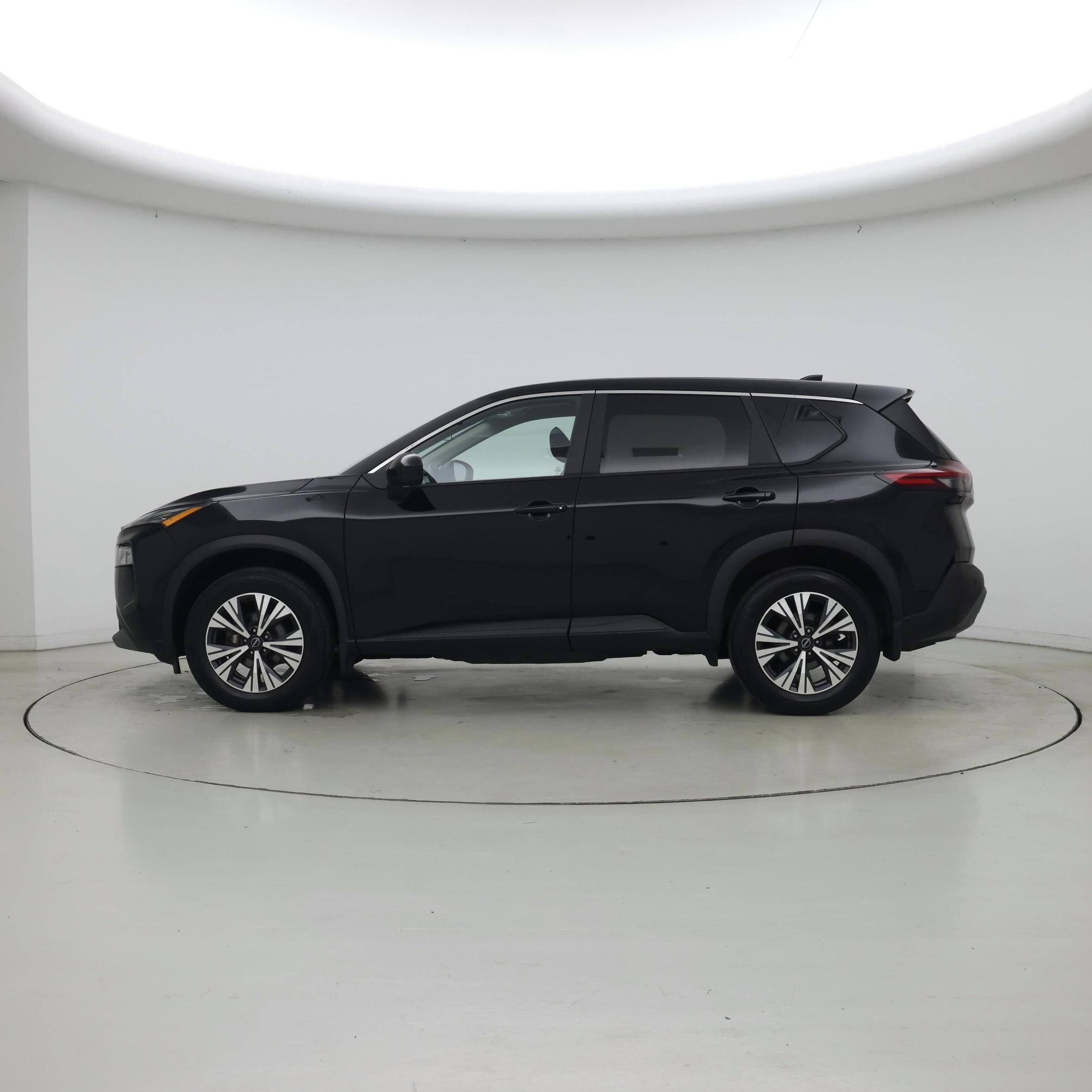Thumbnail: 2023 Nissan Rogue - 3