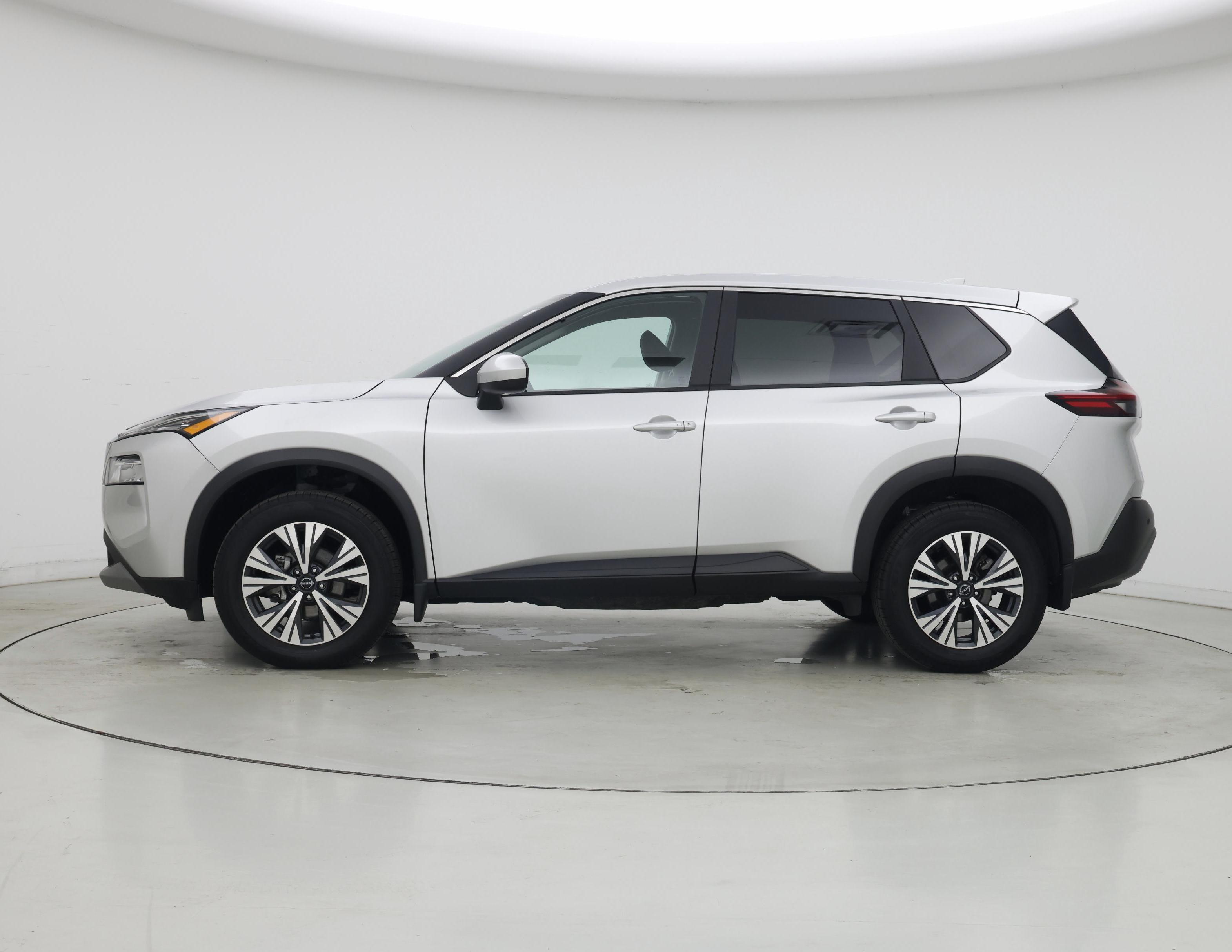 Thumbnail: 2023 Nissan Rogue - 3