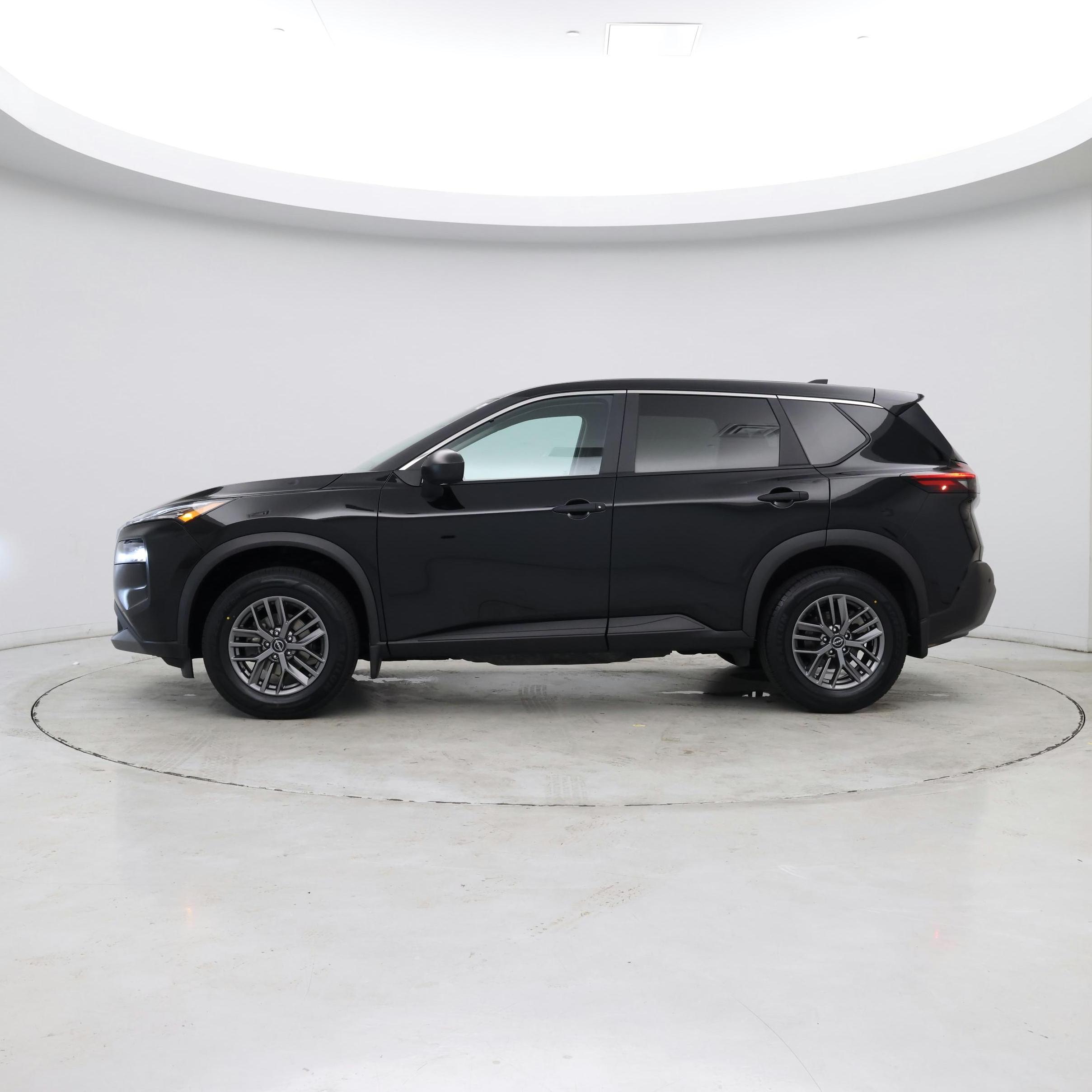 Thumbnail: 2023 Nissan Rogue - 2