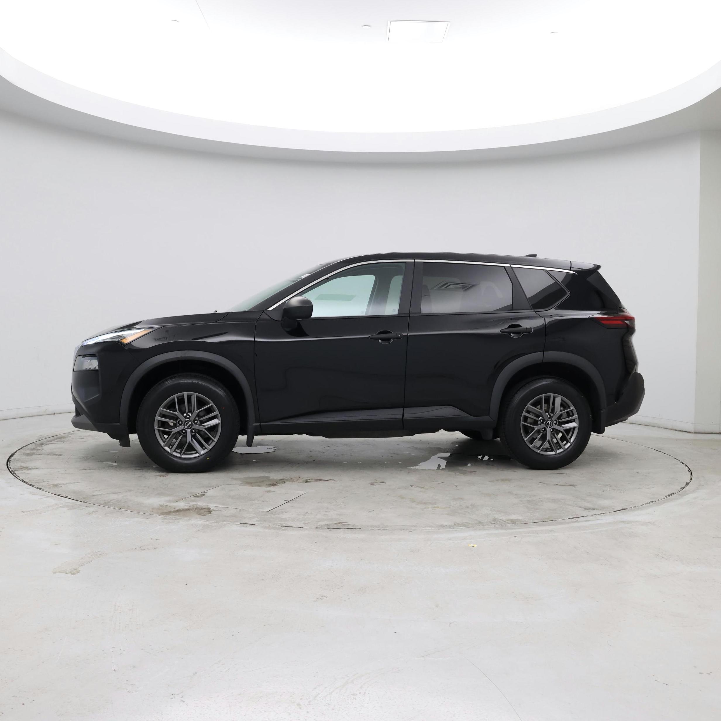 Thumbnail: 2023 Nissan Rogue - 2