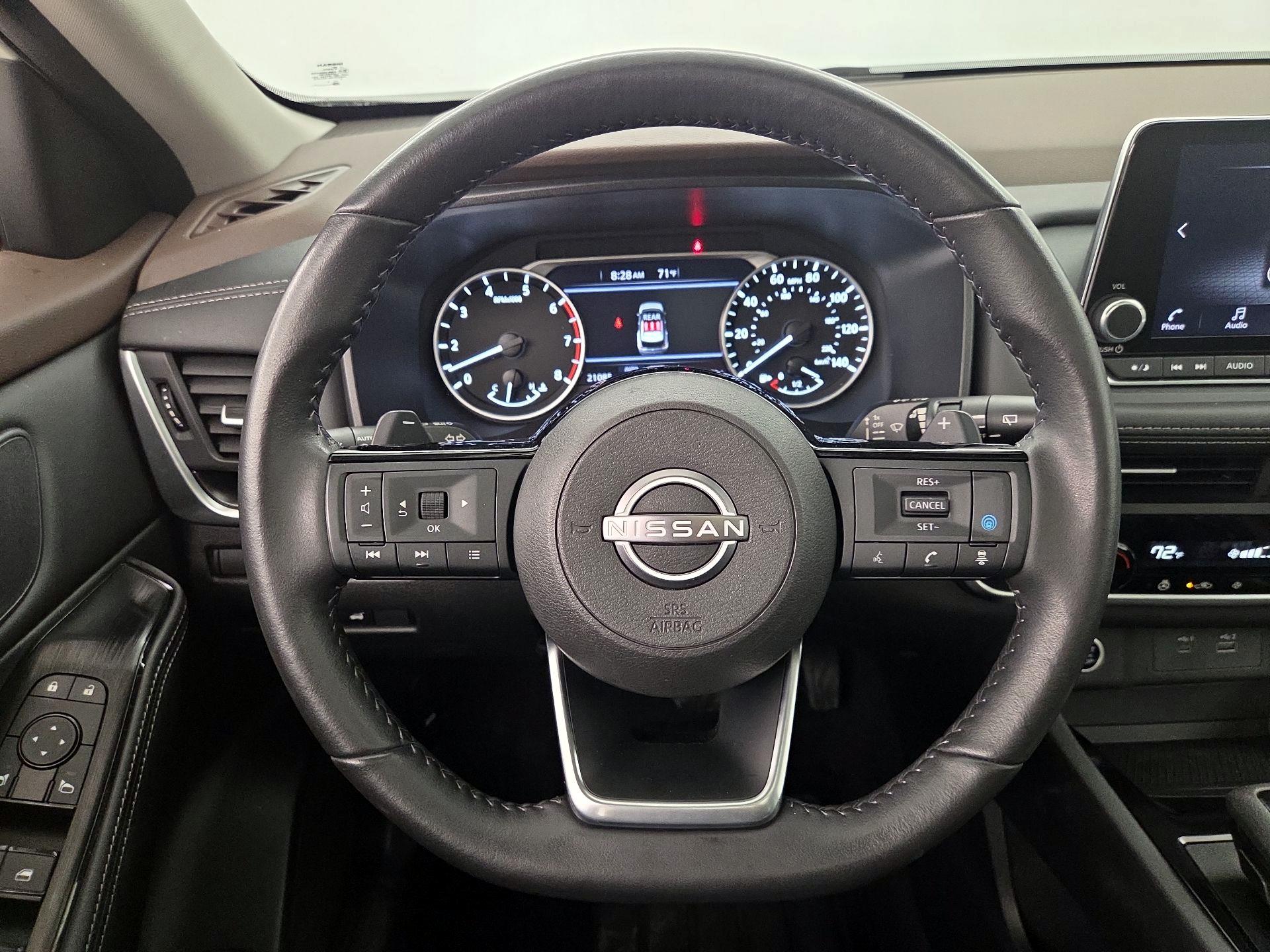 Thumbnail: 2023 Nissan Rogue - 10