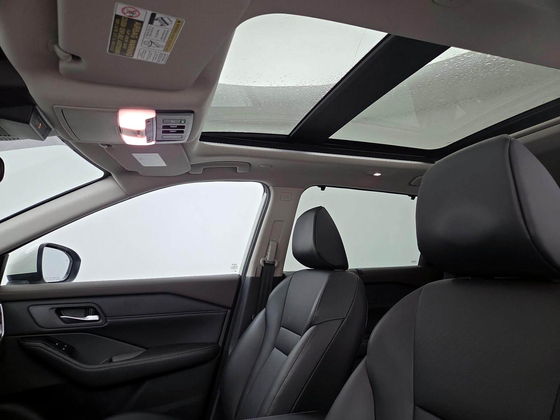 Thumbnail: 2023 Nissan Rogue - 19