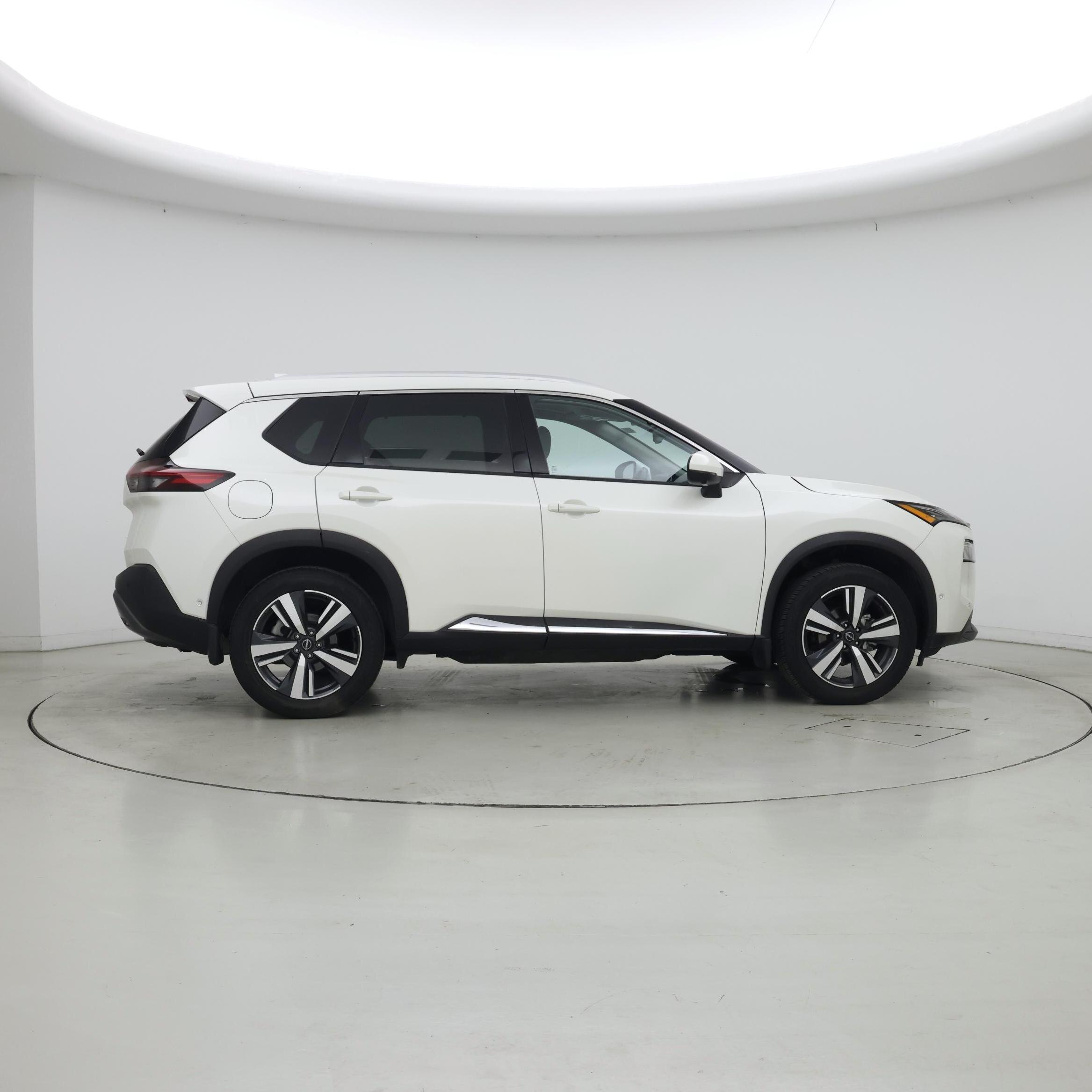 Thumbnail: 2023 Nissan Rogue - 7