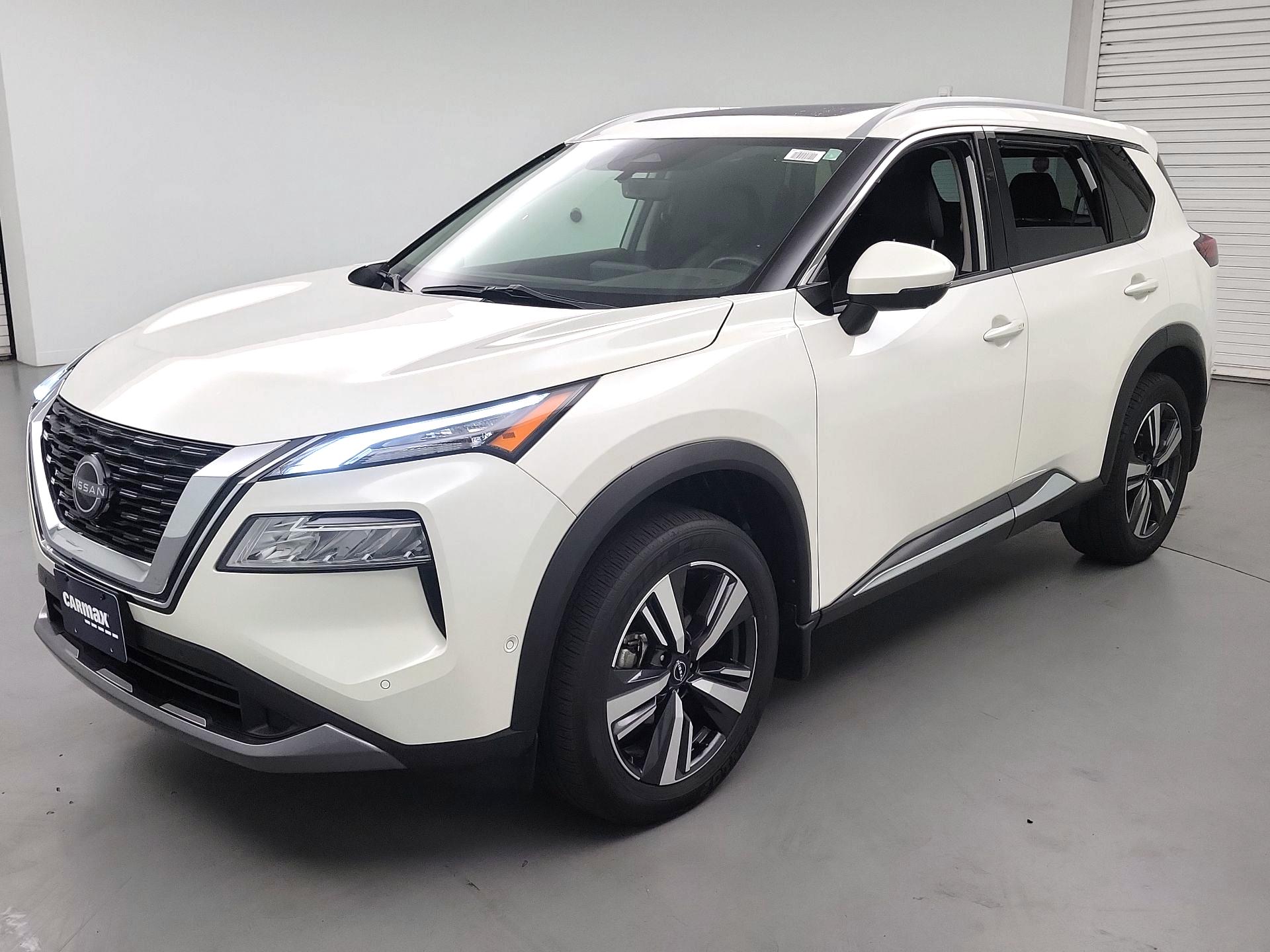 Thumbnail: 2023 Nissan Rogue - 3