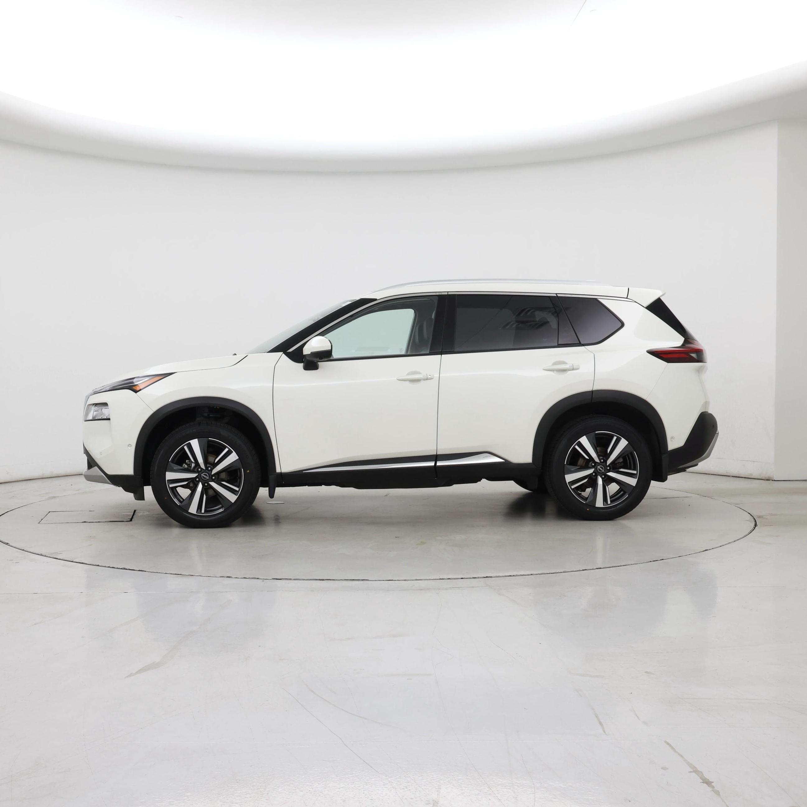 Thumbnail: 2023 Nissan Rogue - 3
