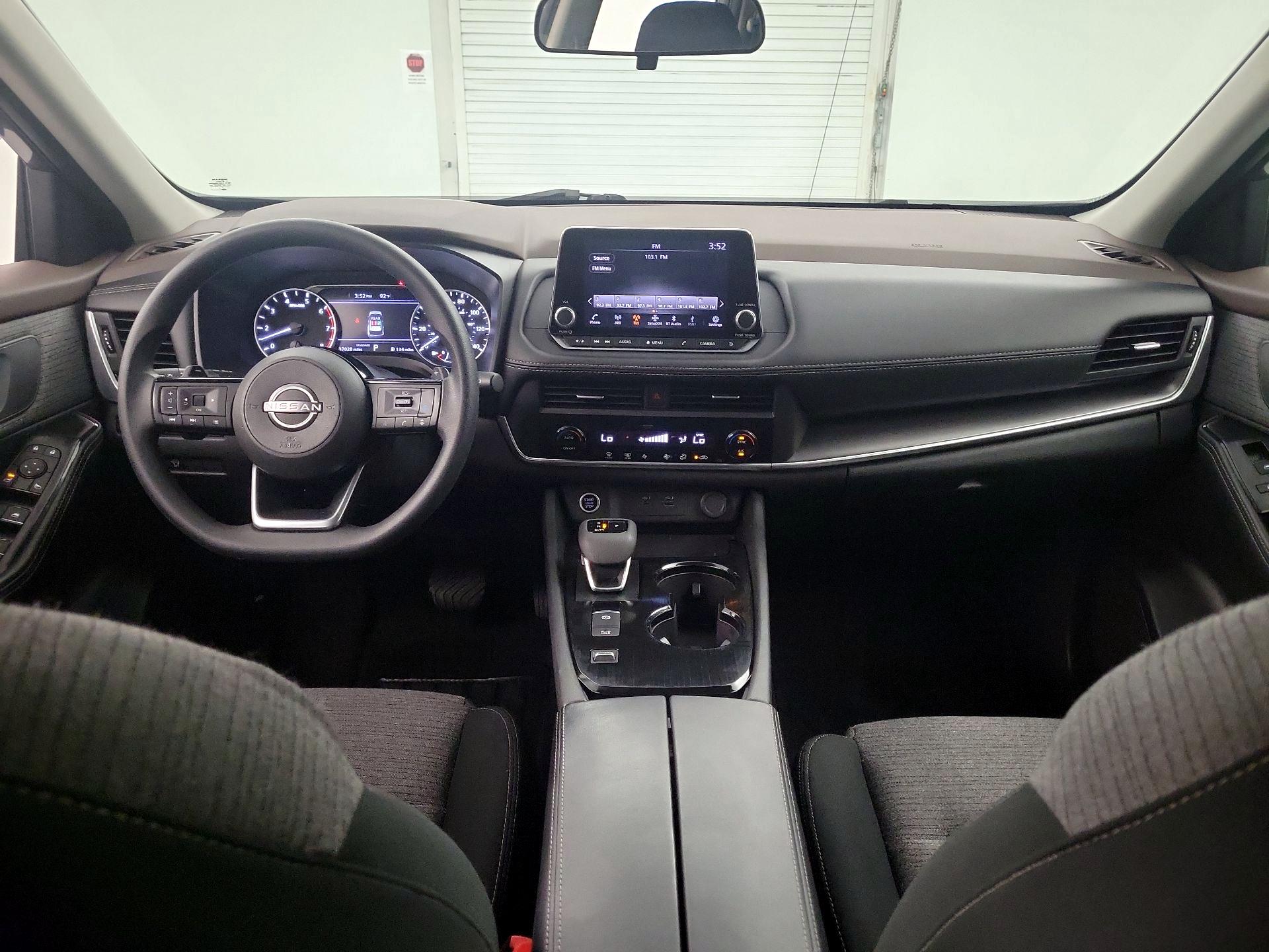 Thumbnail: 2023 Nissan Rogue - 9