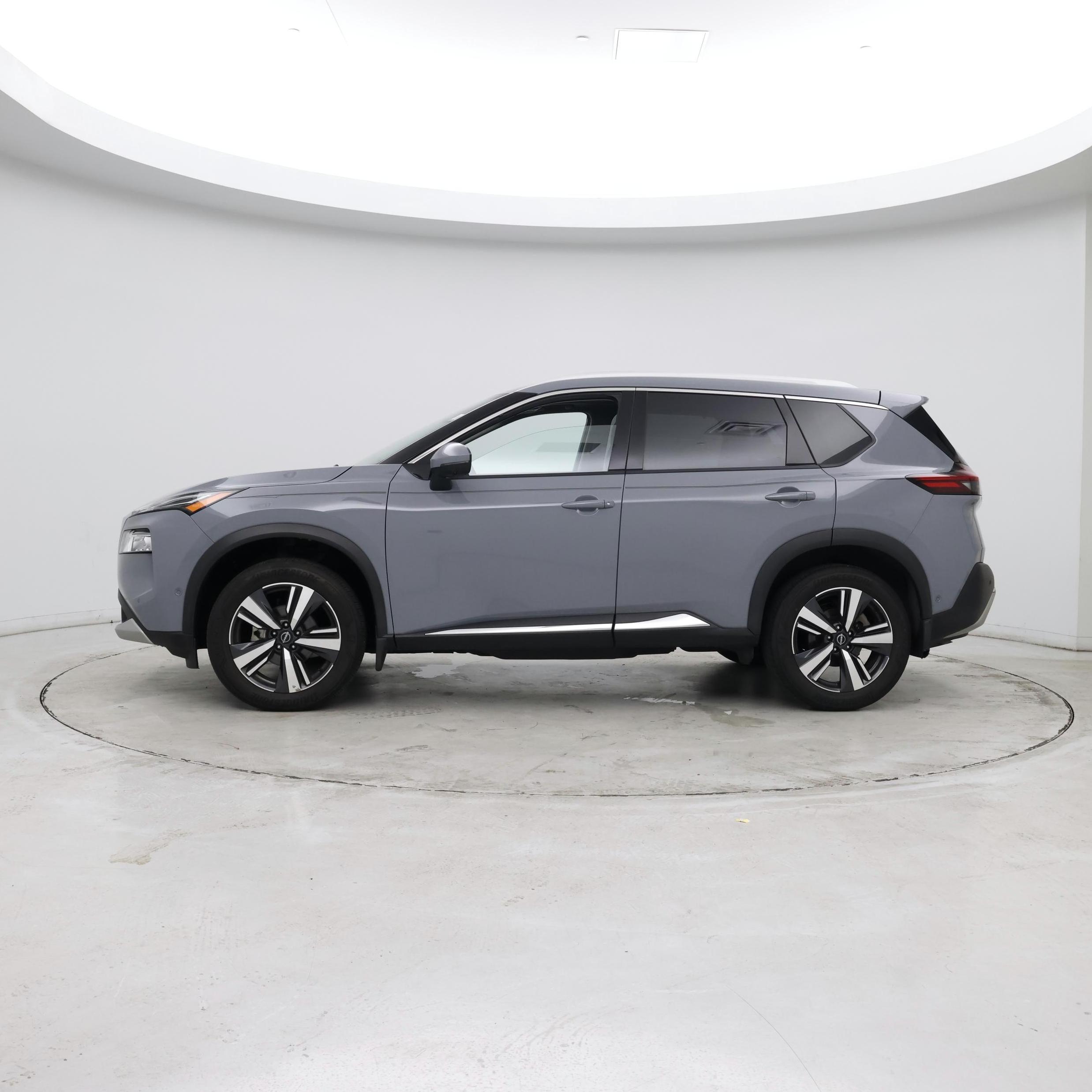 Thumbnail: 2023 Nissan Rogue - 2