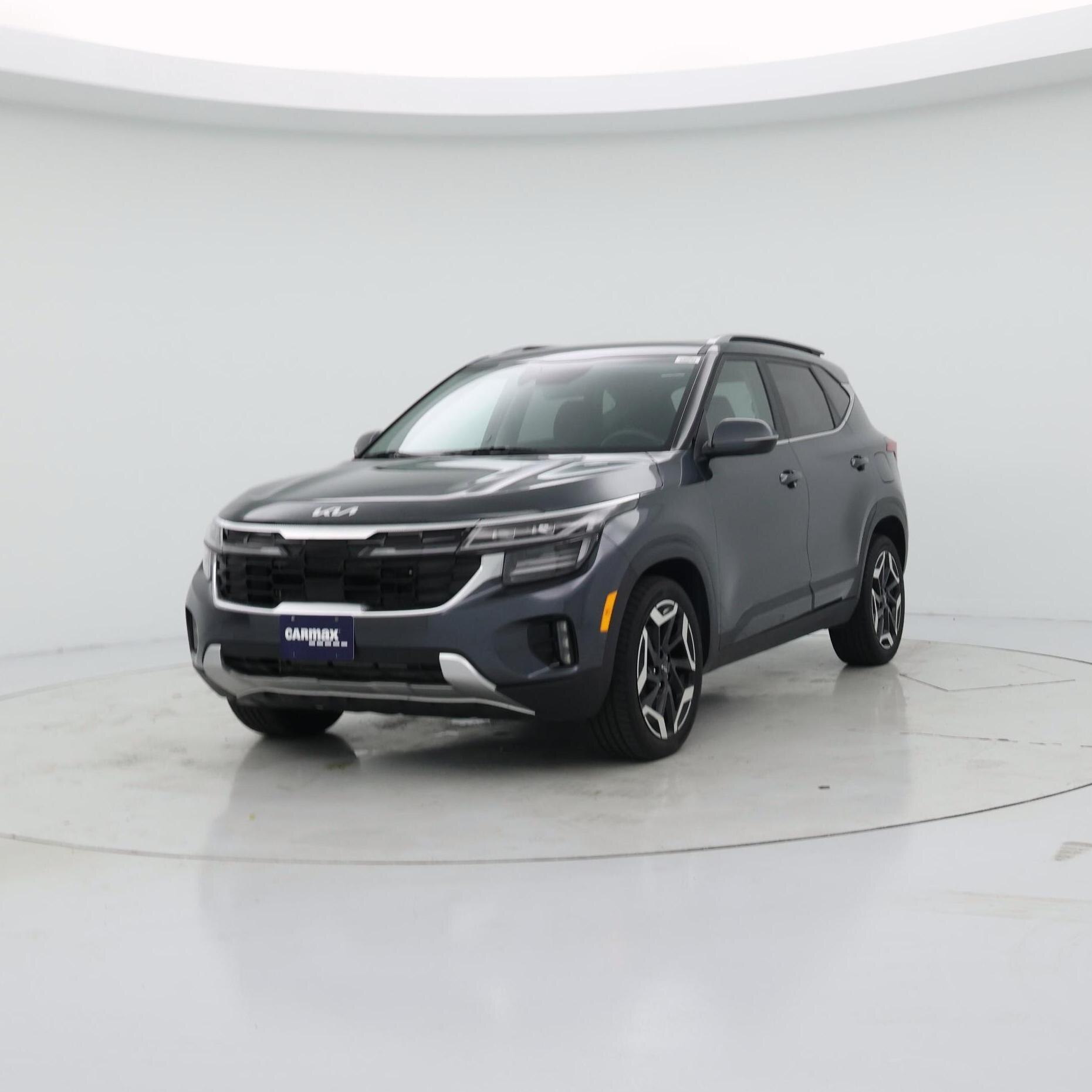 Thumbnail: 2024 Kia Seltos - 4
