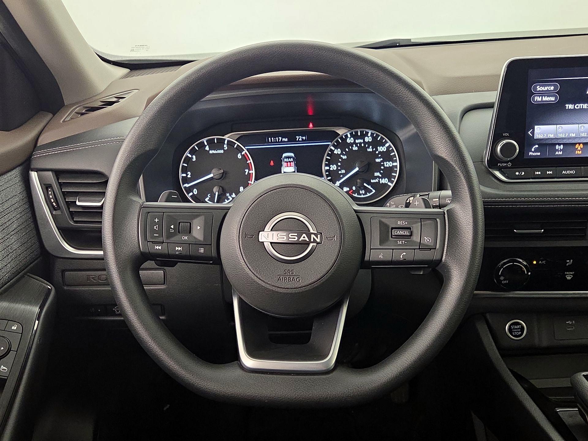 Thumbnail: 2023 Nissan Rogue - 10