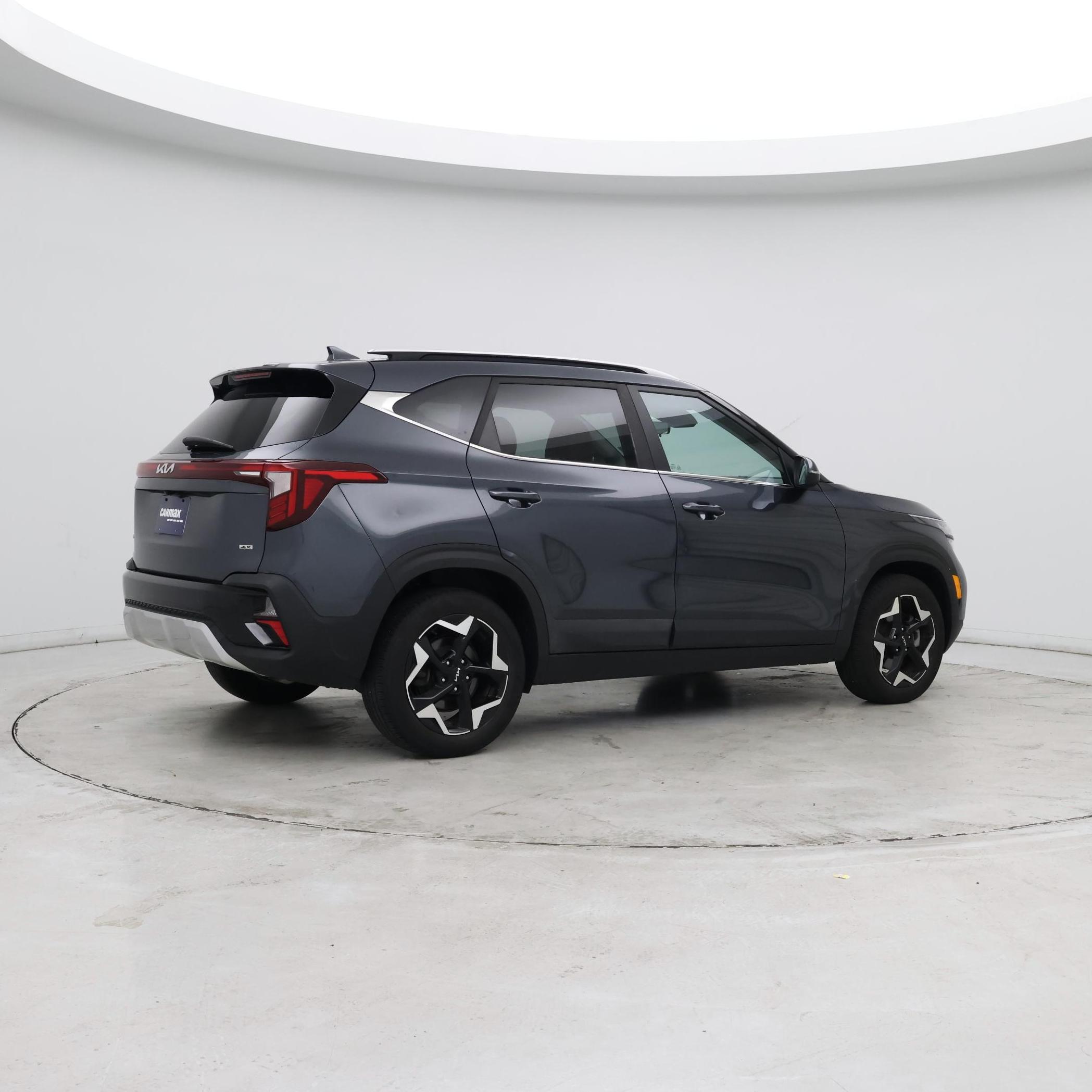 Thumbnail: 2024 Kia Seltos - 6