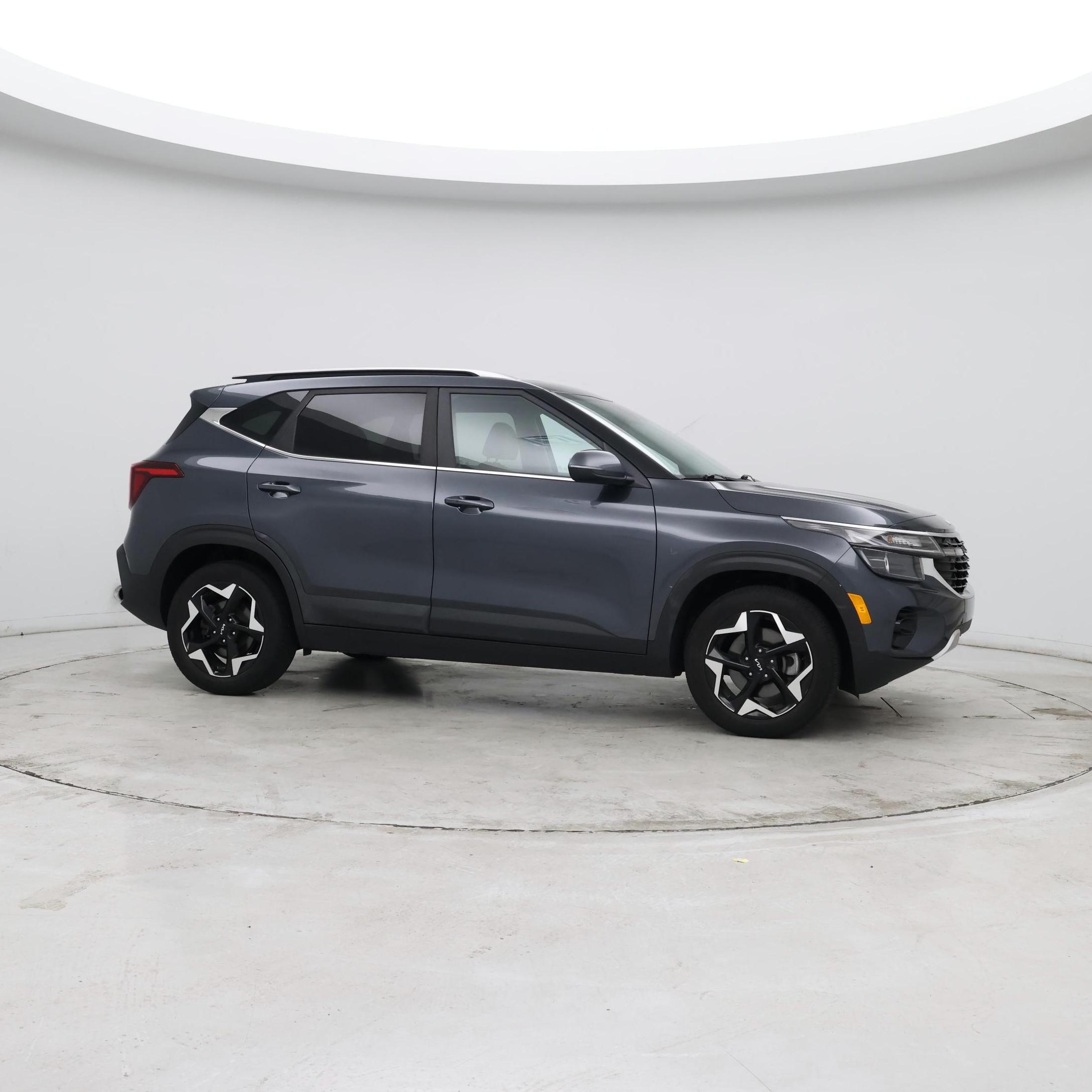 Thumbnail: 2024 Kia Seltos - 7