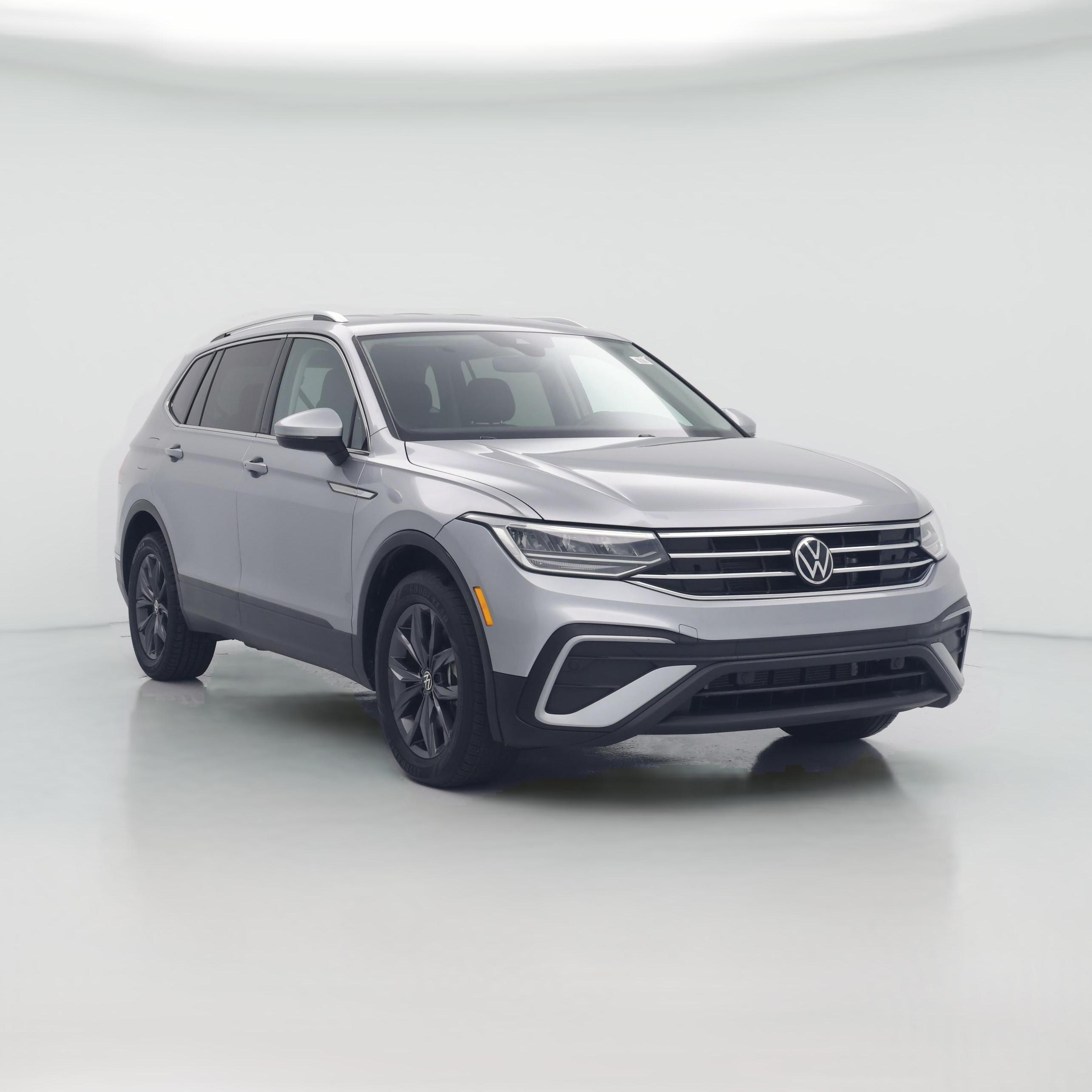 Thumbnail: 2023 Volkswagen Tiguan - 1