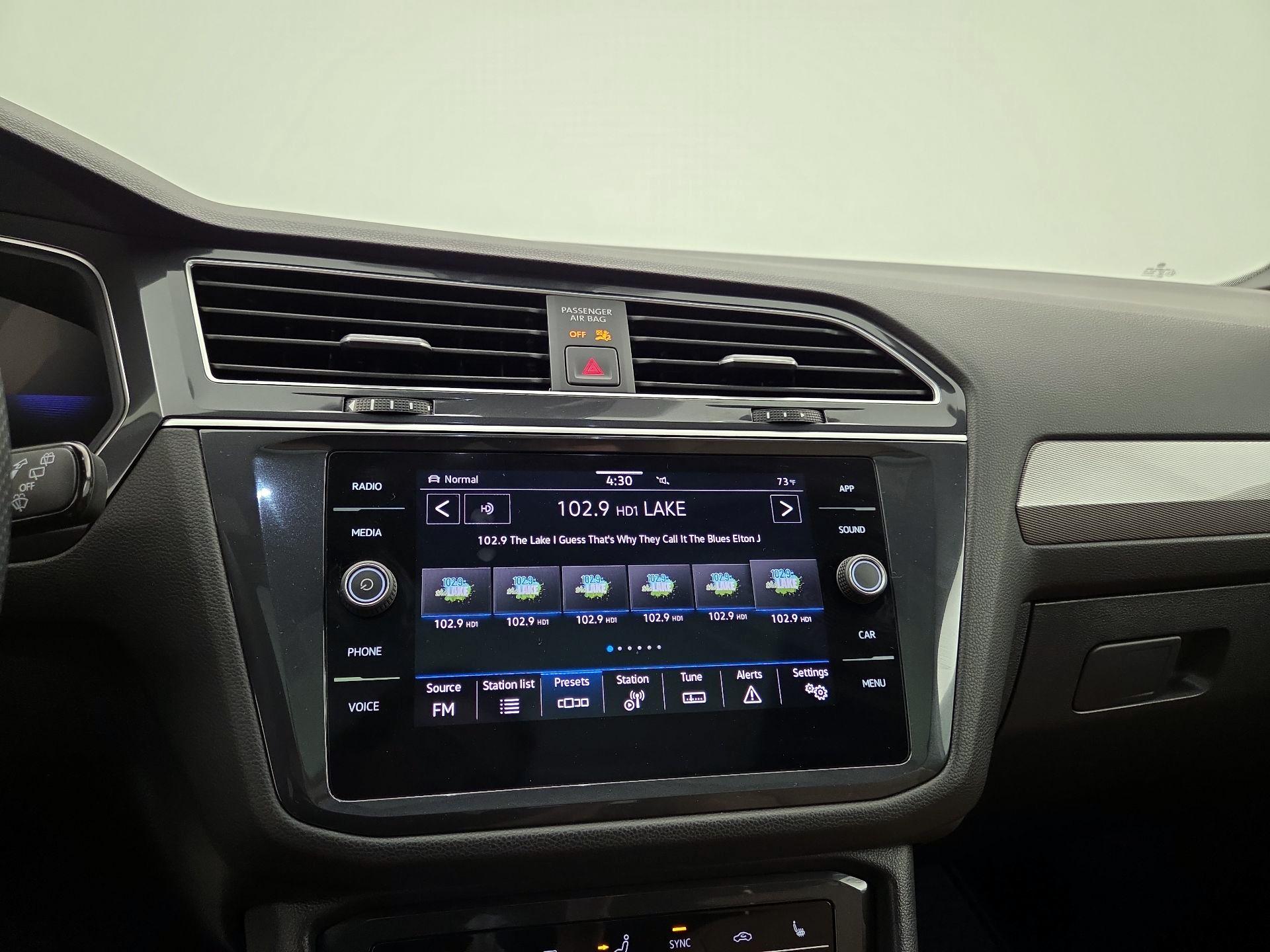 Thumbnail: 2024 Volkswagen Tiguan - 15