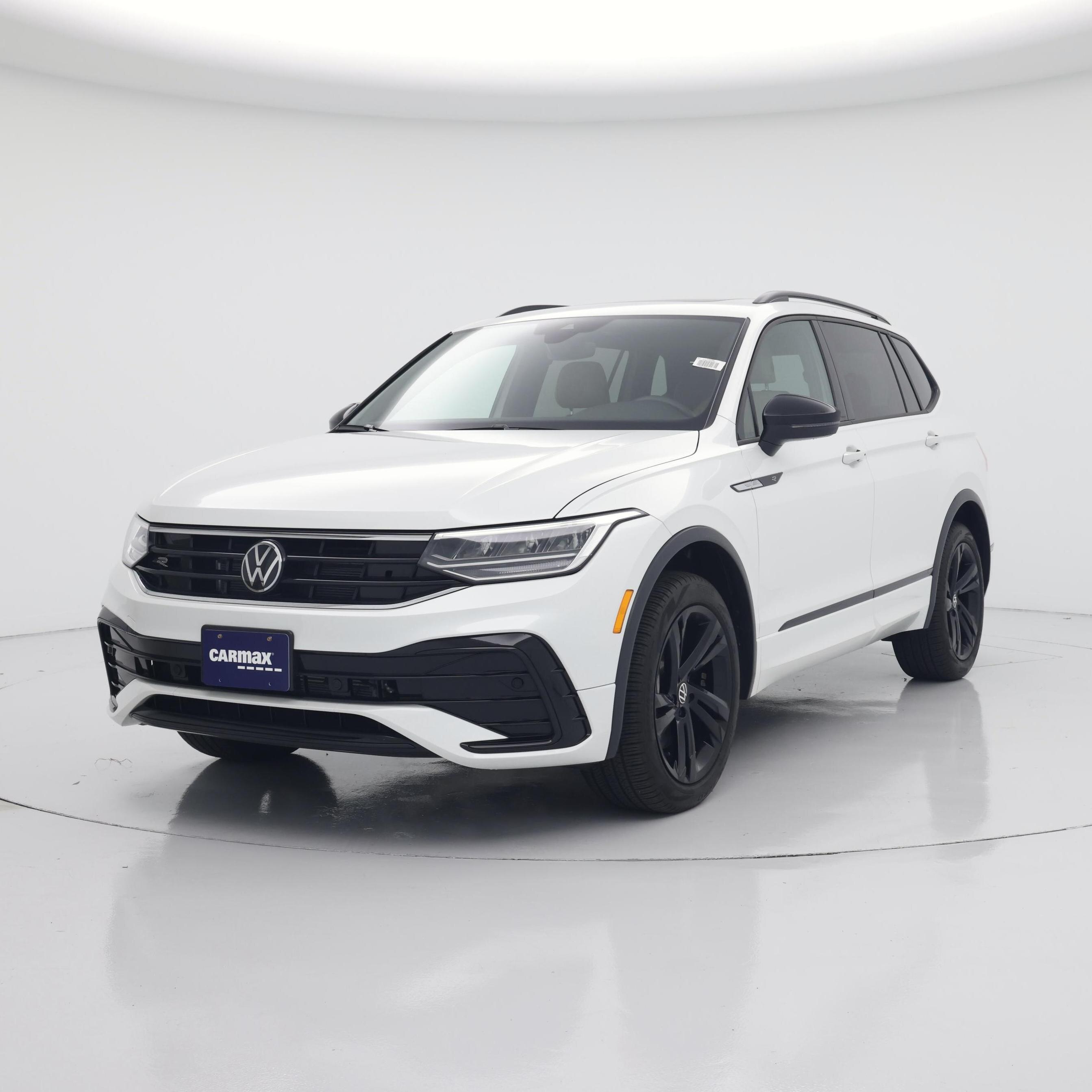 Thumbnail: 2024 Volkswagen Tiguan - 4