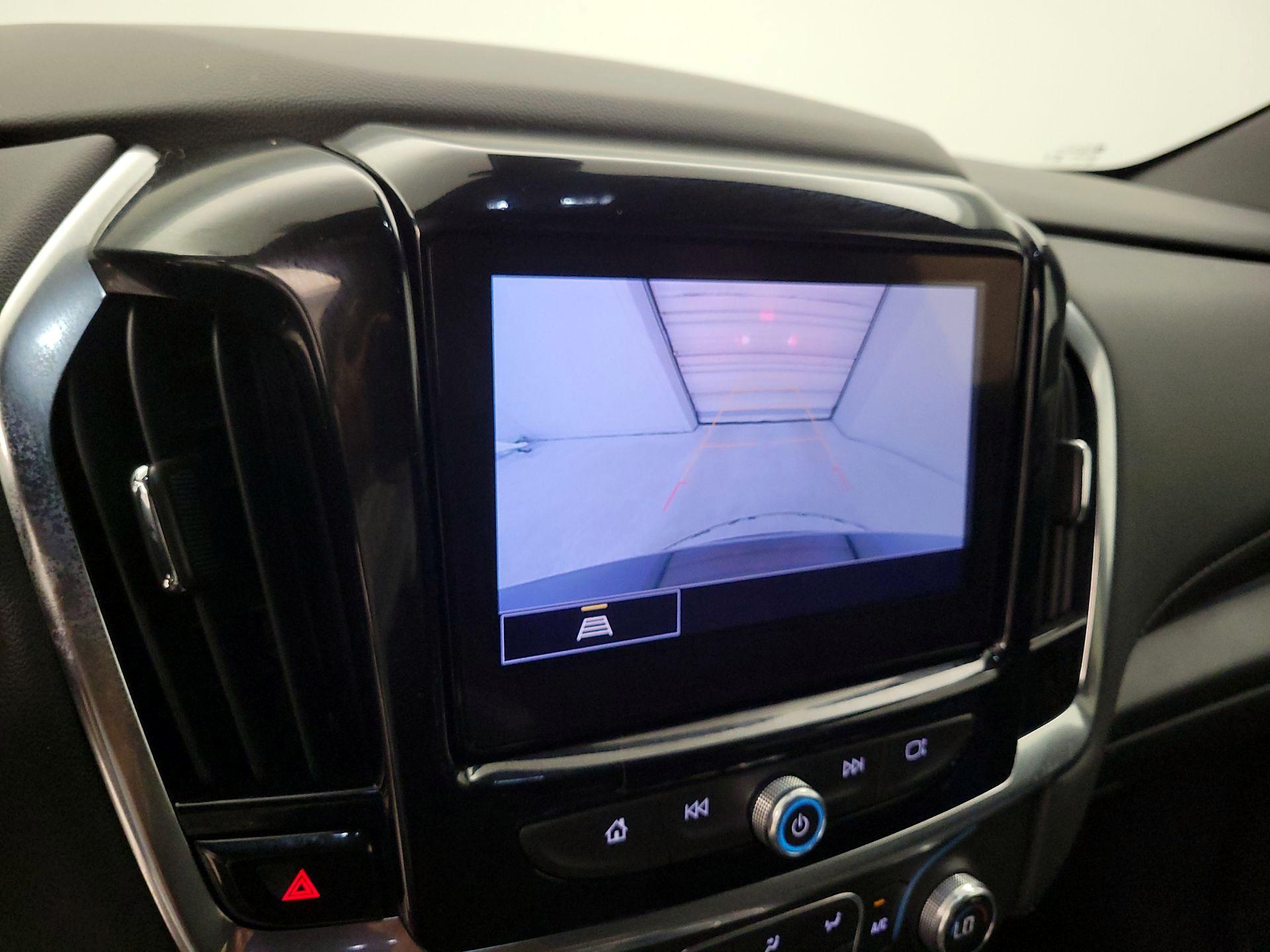 Thumbnail: 2023 Chevrolet Traverse - 12