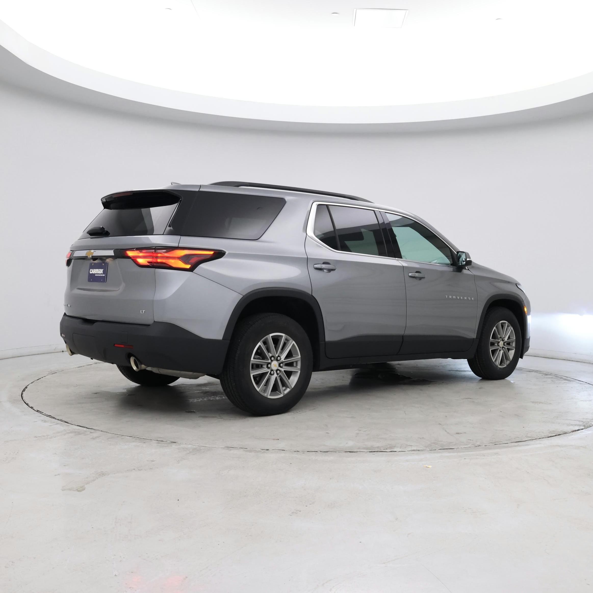 Thumbnail: 2023 Chevrolet Traverse - 6