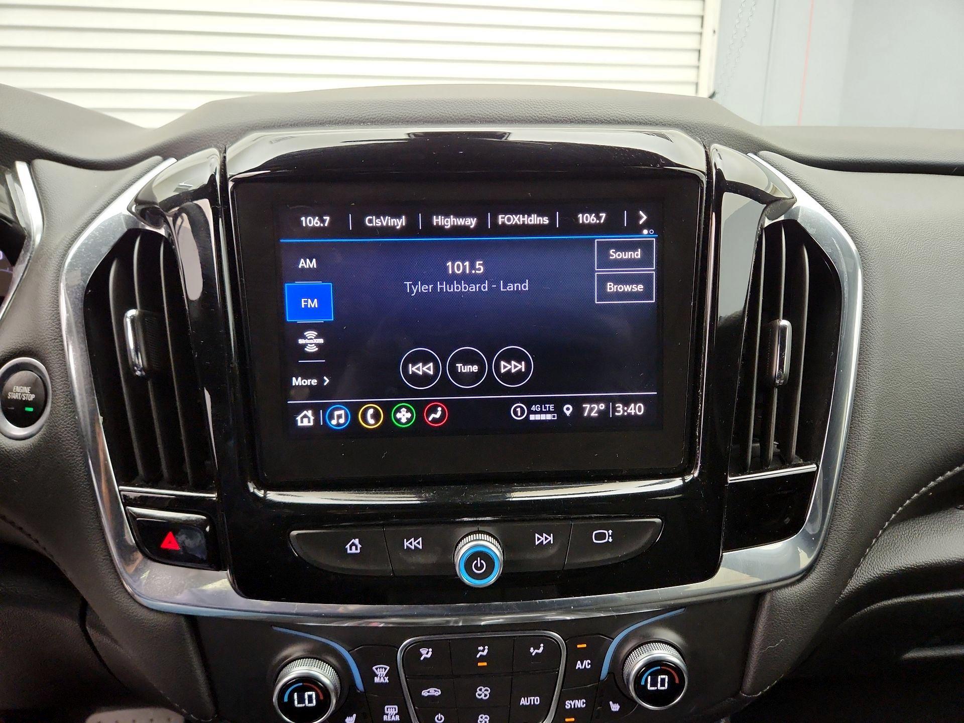 Thumbnail: 2023 Chevrolet Traverse - 15
