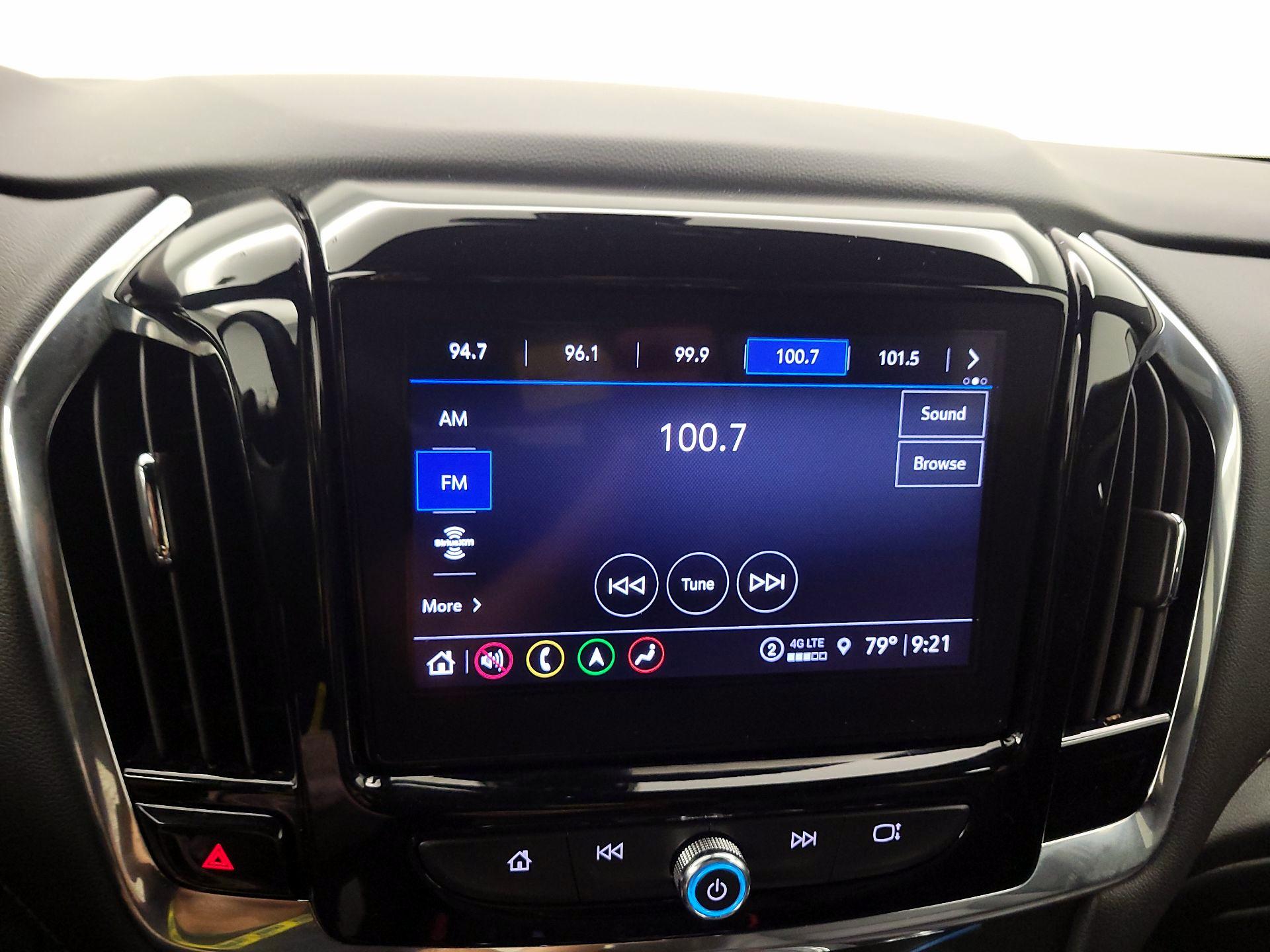 Thumbnail: 2023 Chevrolet Traverse - 14