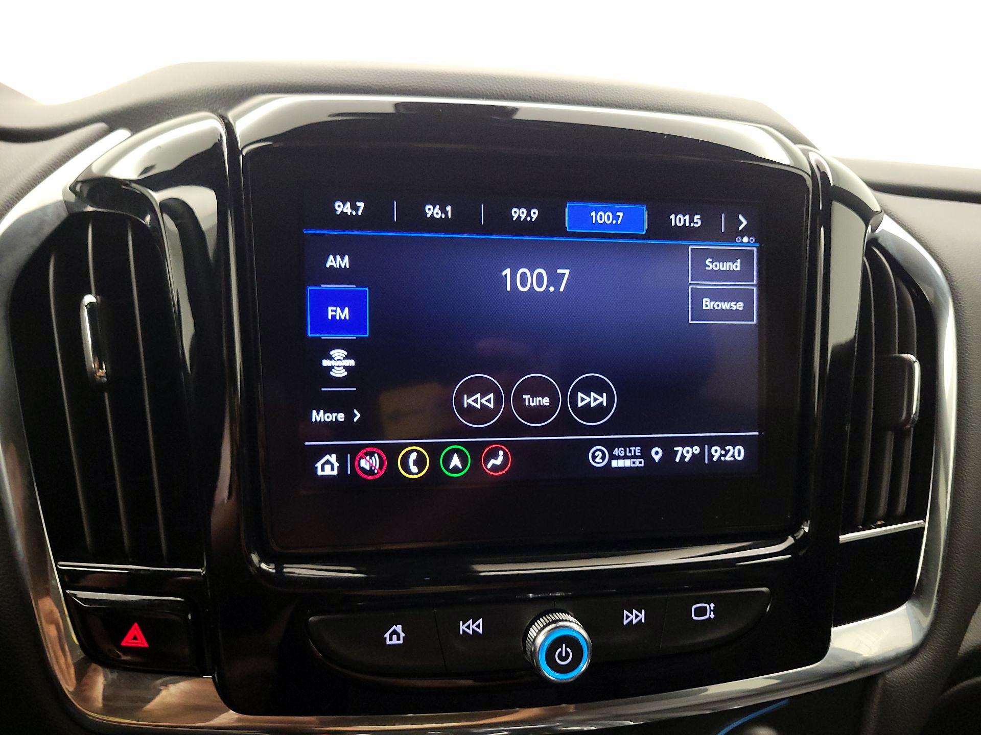 Thumbnail: 2023 Chevrolet Traverse - 16