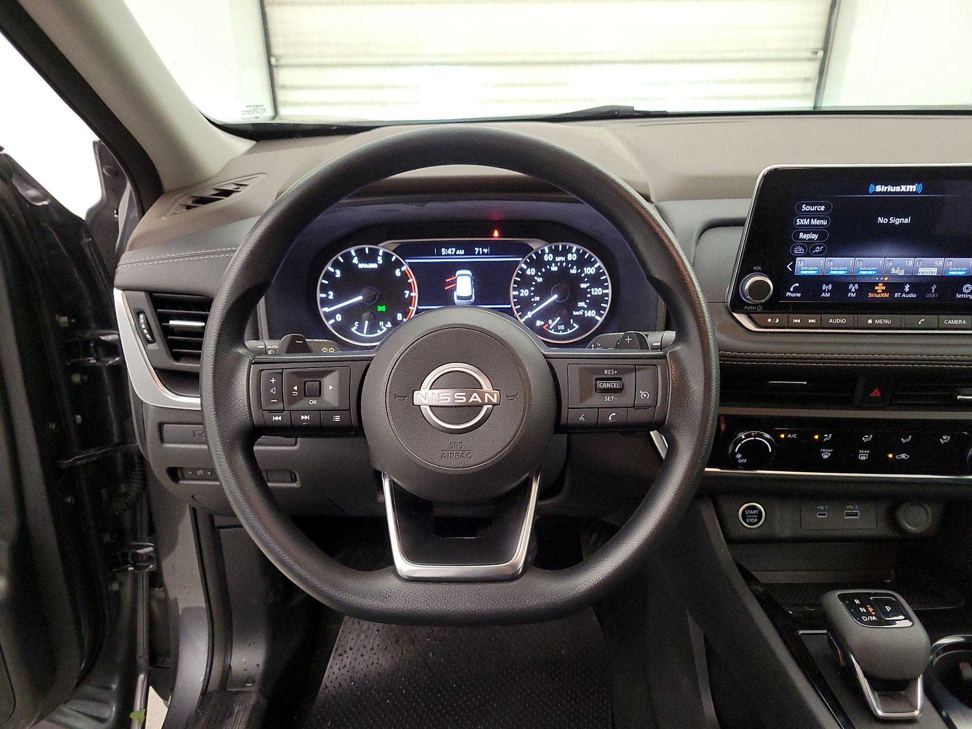 Thumbnail: 2023 Nissan Rogue - 10