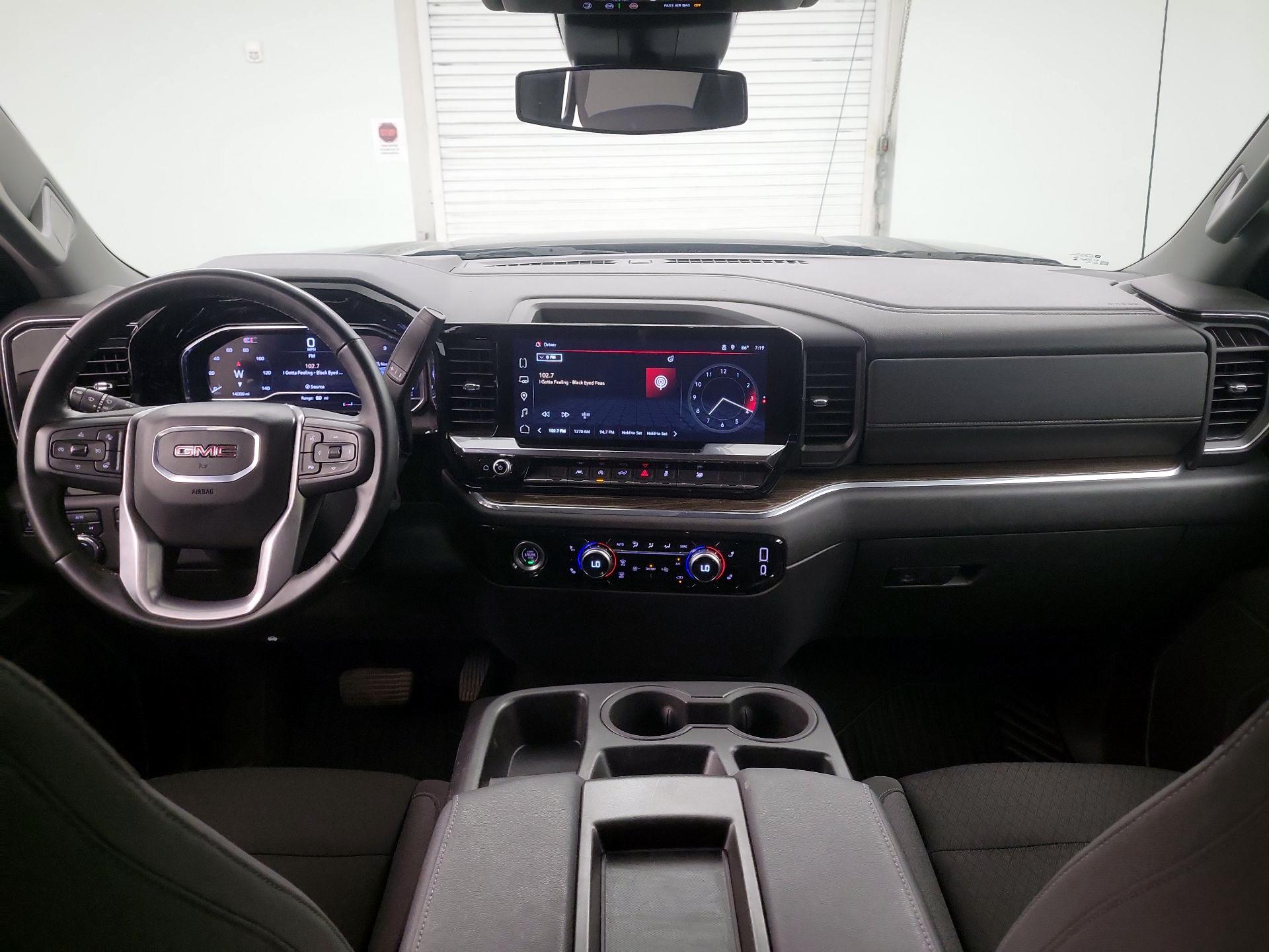 Thumbnail: 2024 GMC Sierra 1500 - 9