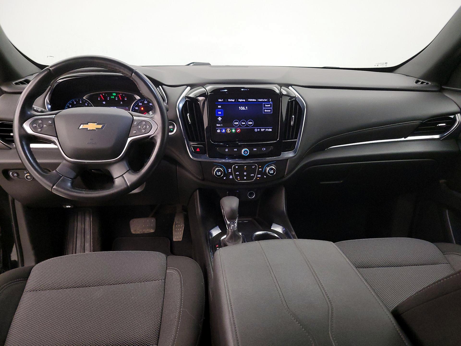 Thumbnail: 2023 Chevrolet Traverse - 8