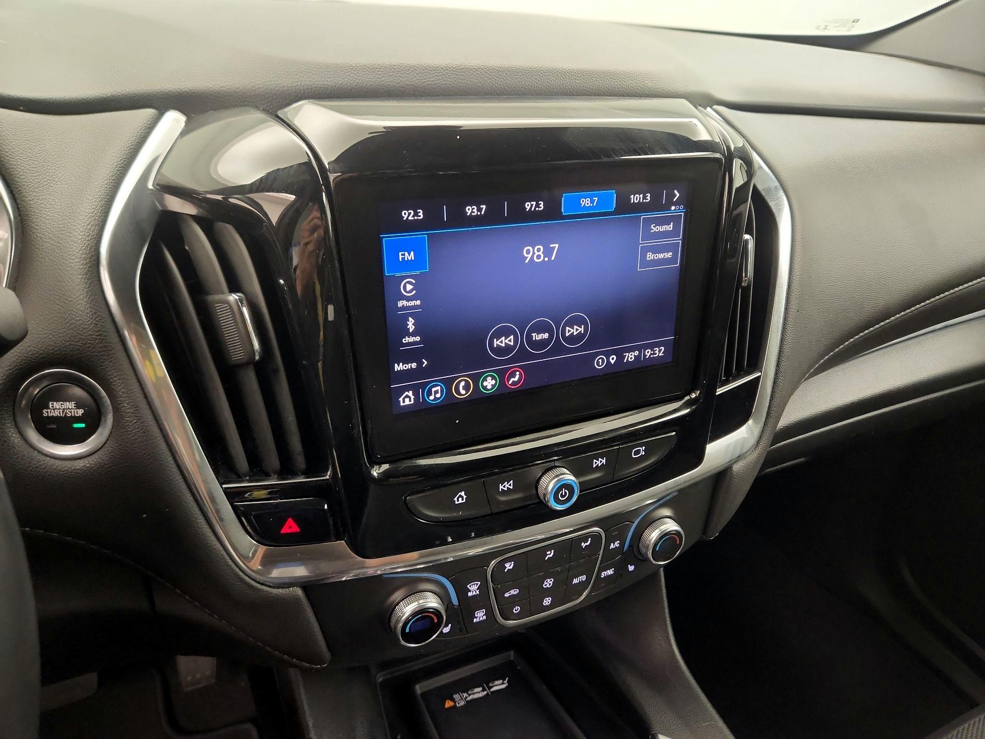 Thumbnail: 2023 Chevrolet Traverse - 14