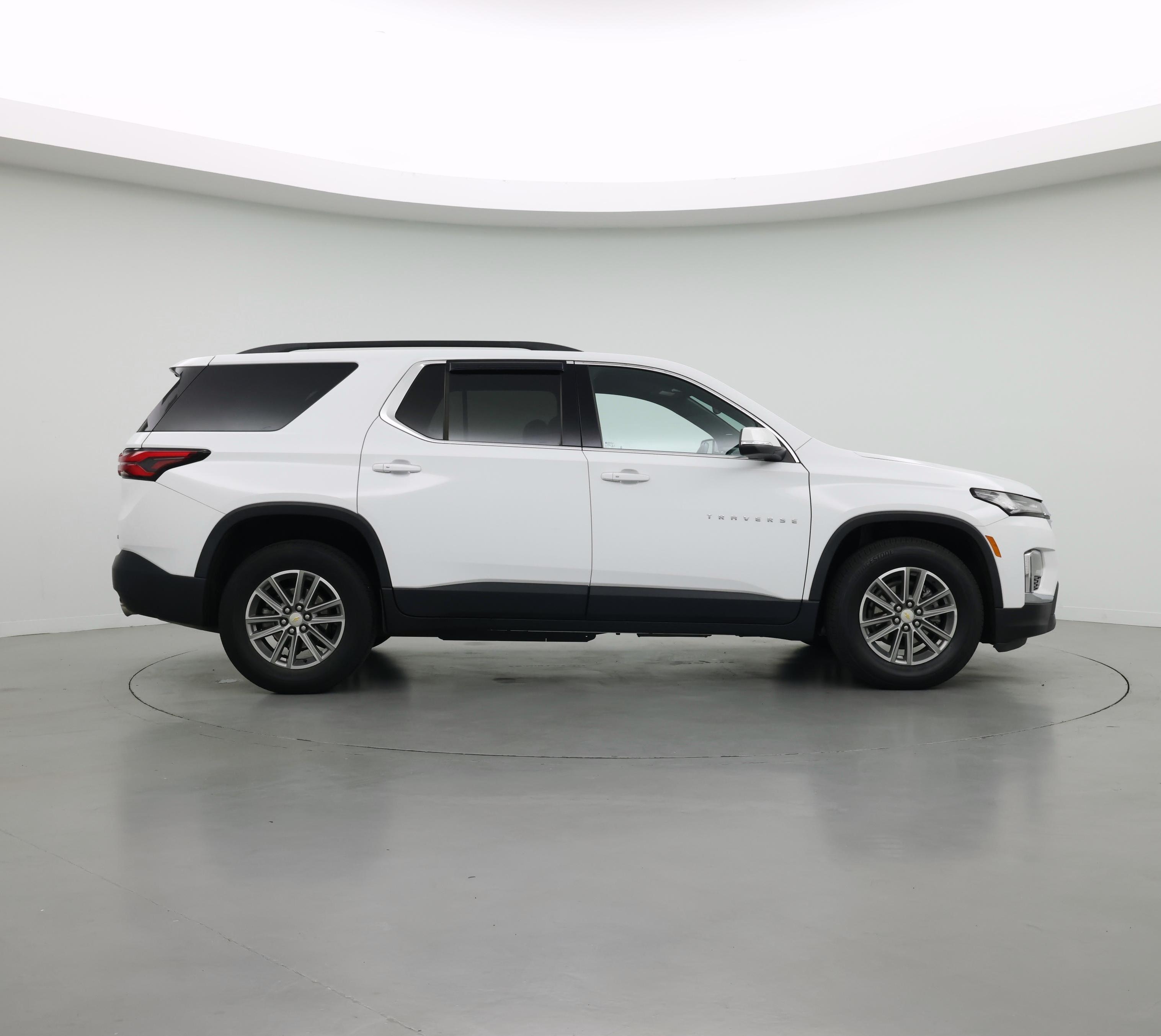 Thumbnail: 2023 Chevrolet Traverse - 7