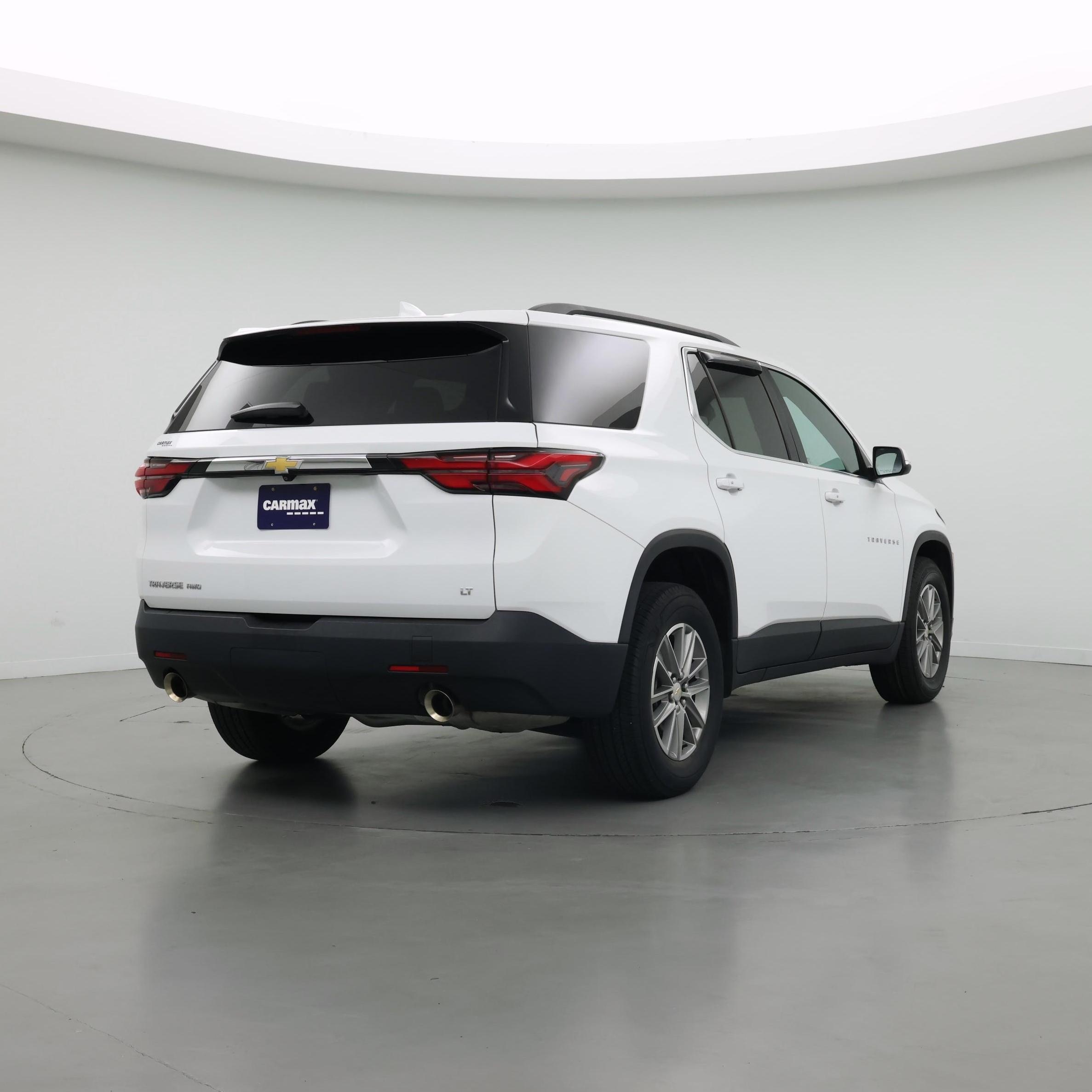 Thumbnail: 2023 Chevrolet Traverse - 8