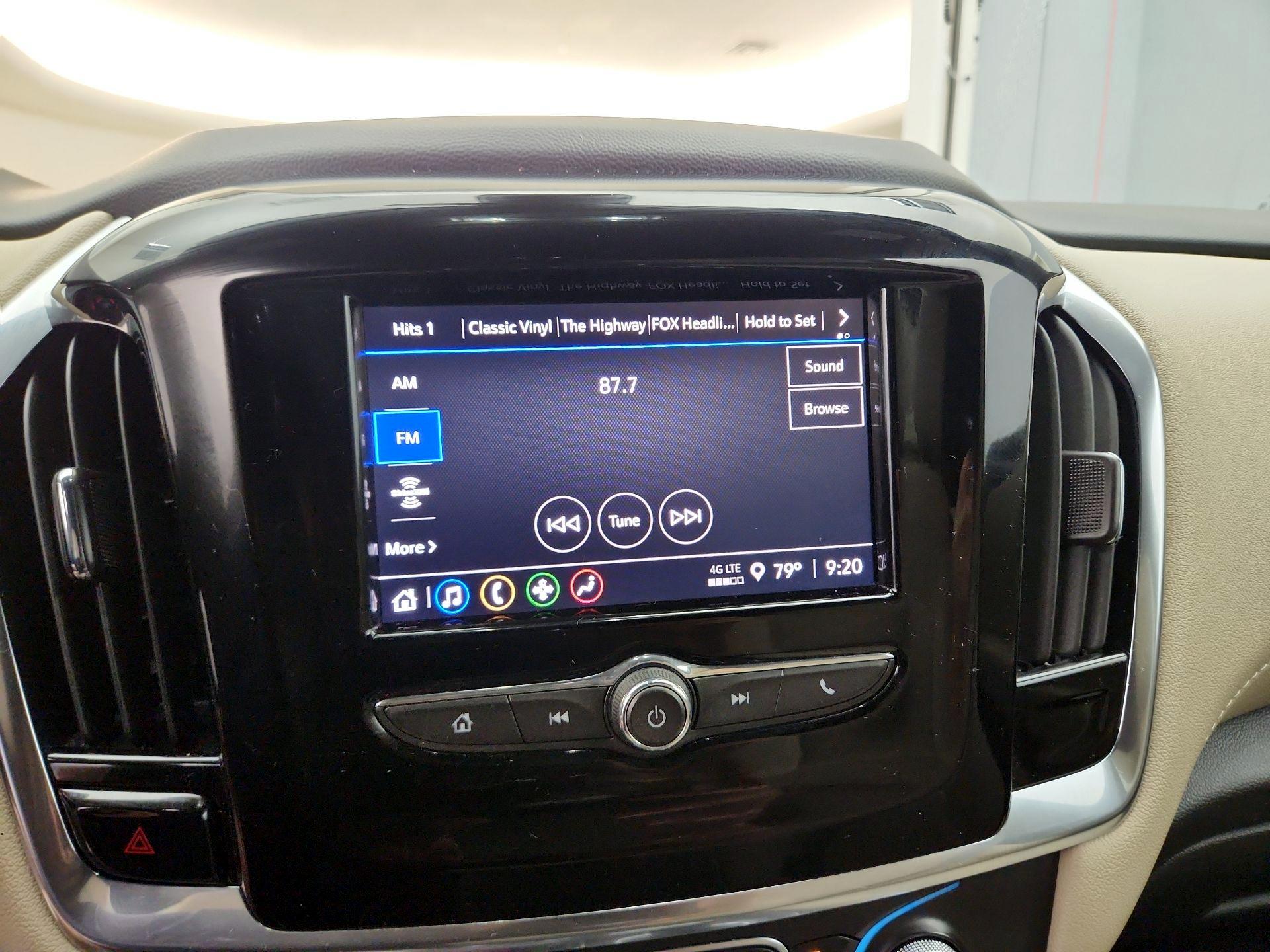 Thumbnail: 2023 Chevrolet Traverse - 15