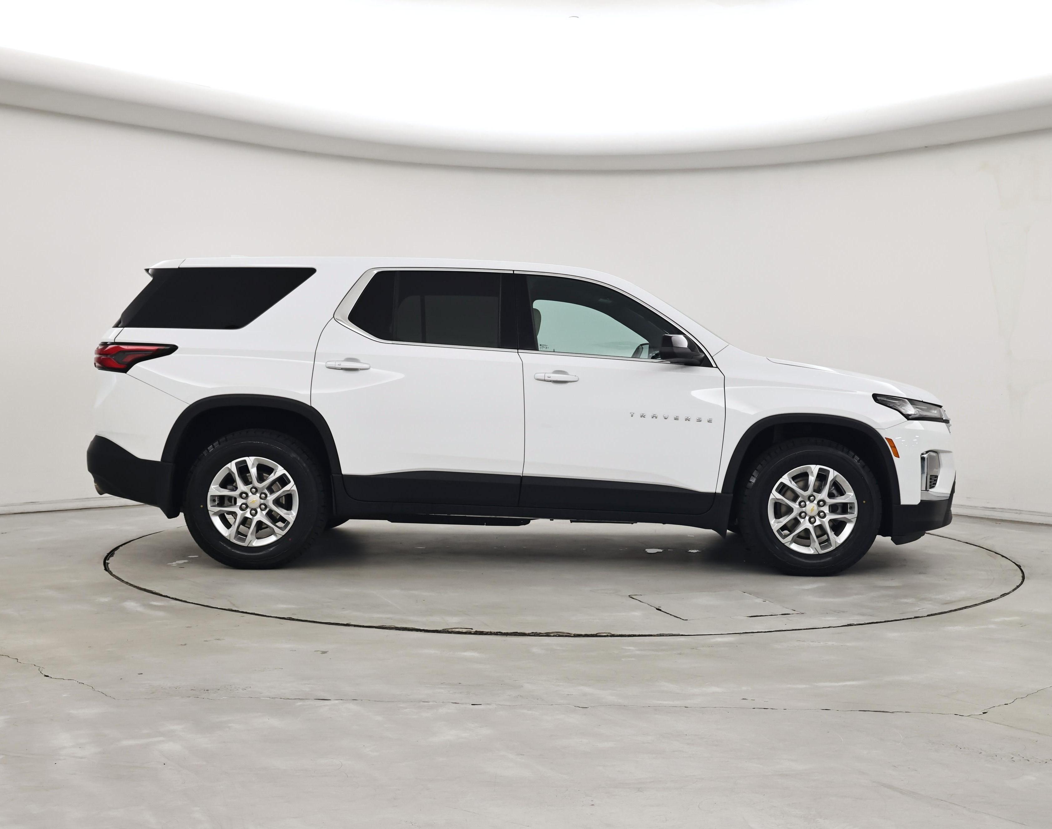 Thumbnail: 2023 Chevrolet Traverse - 7