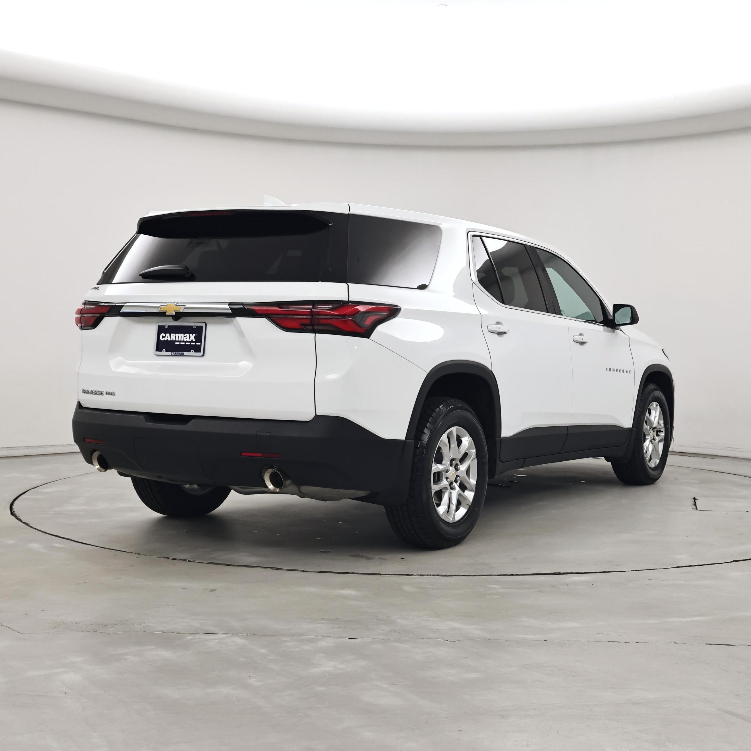 Thumbnail: 2023 Chevrolet Traverse - 8