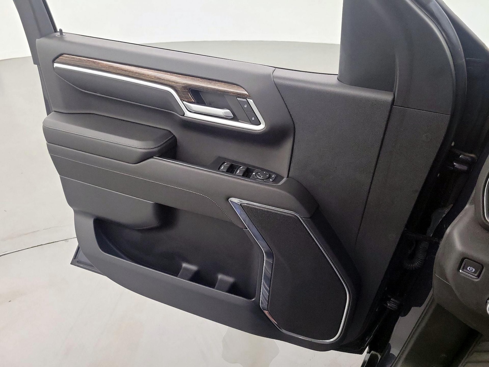 2023 GMC Sierra 1500 SLE - Photo 13