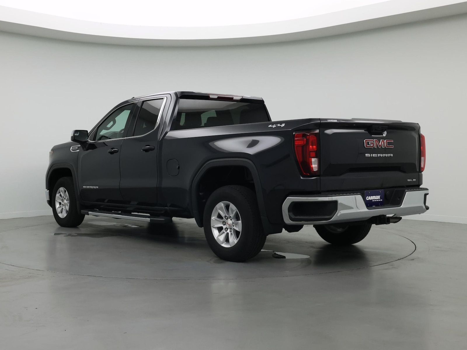 2023 GMC Sierra 1500 SLE - Photo 3