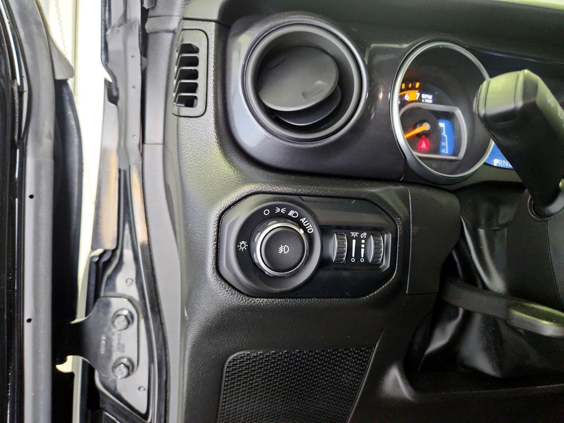 Thumbnail: 2022 Jeep Wrangler - 13