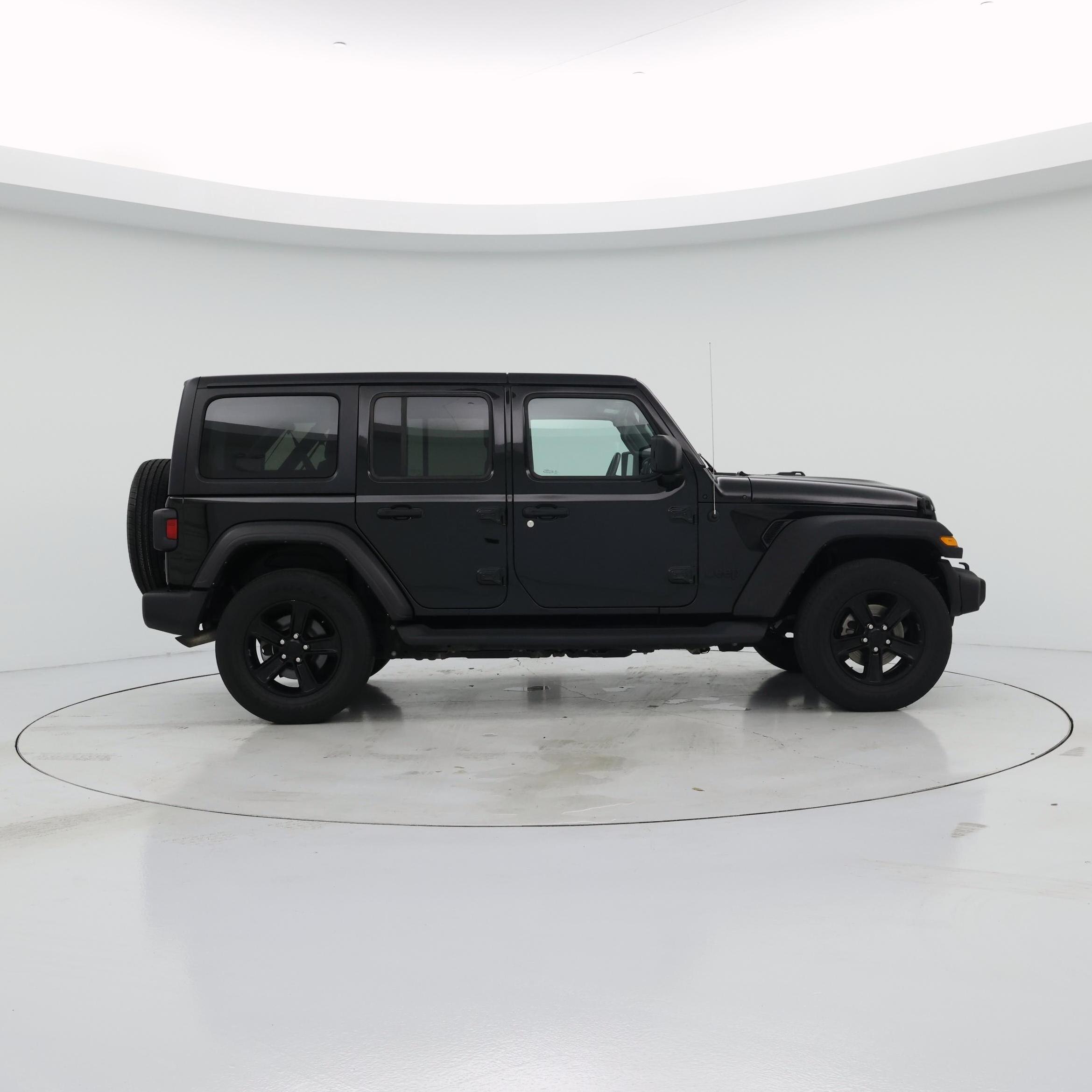 Thumbnail: 2022 Jeep Wrangler - 7