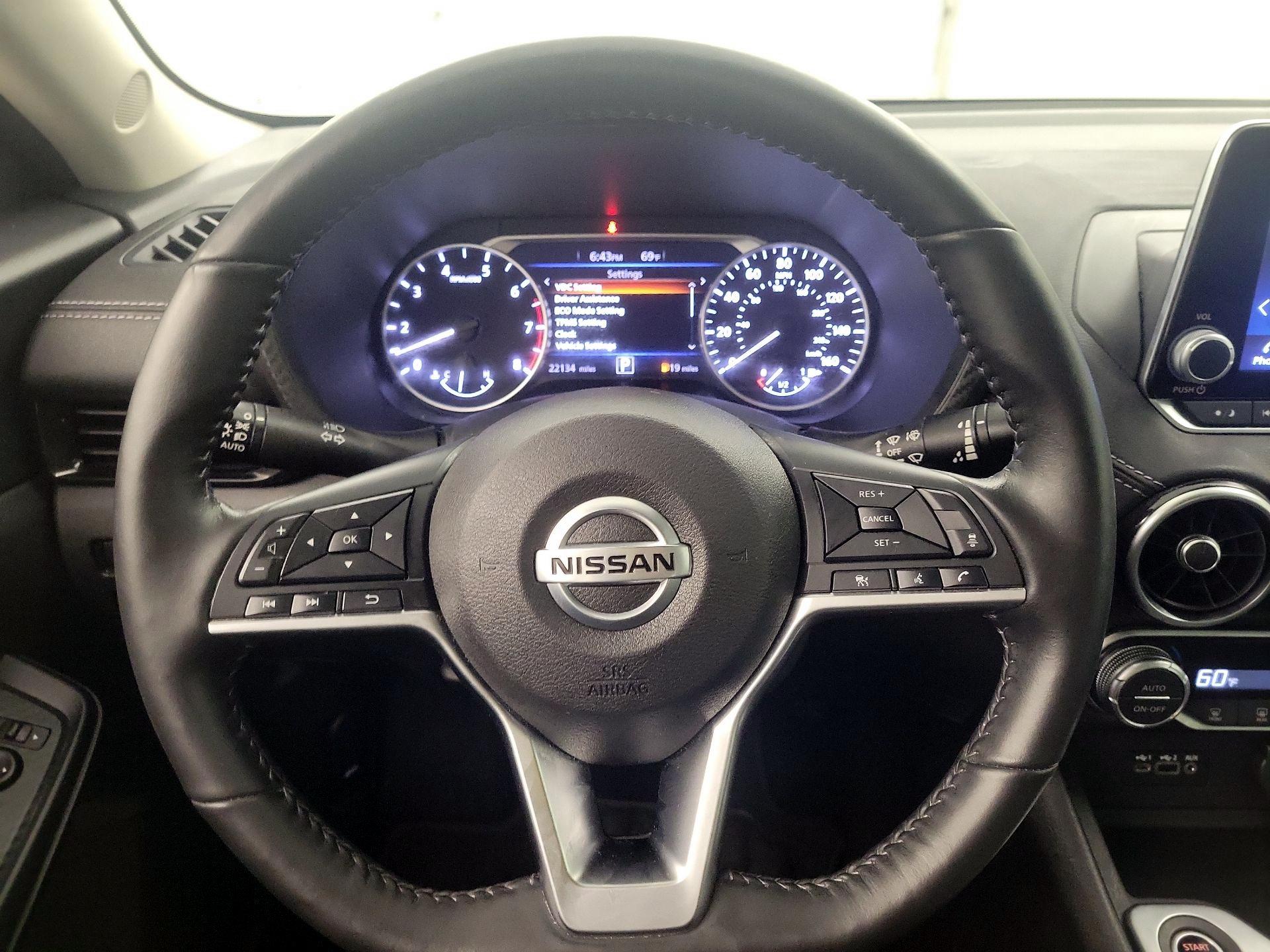 Thumbnail: 2023 Nissan Sentra - 10