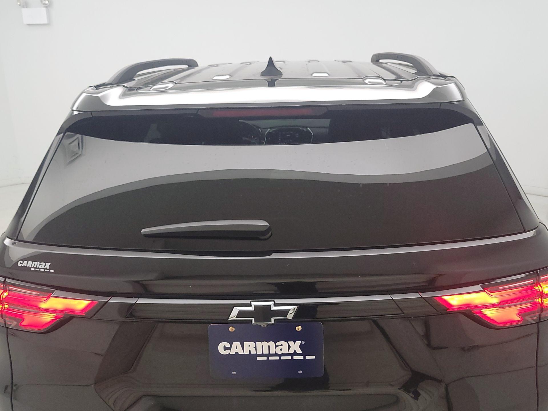 Thumbnail: 2023 Chevrolet Traverse - 6