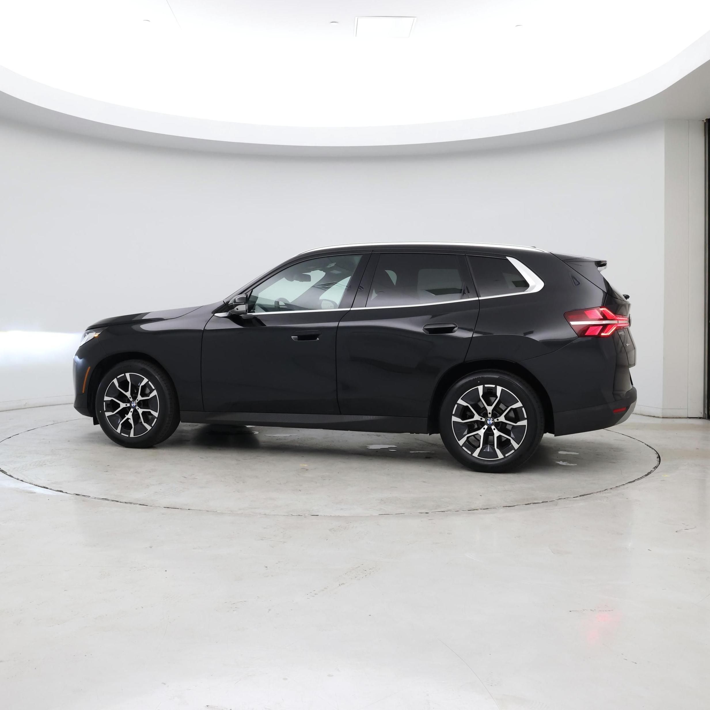 Thumbnail: 2025 BMW X3 - 3