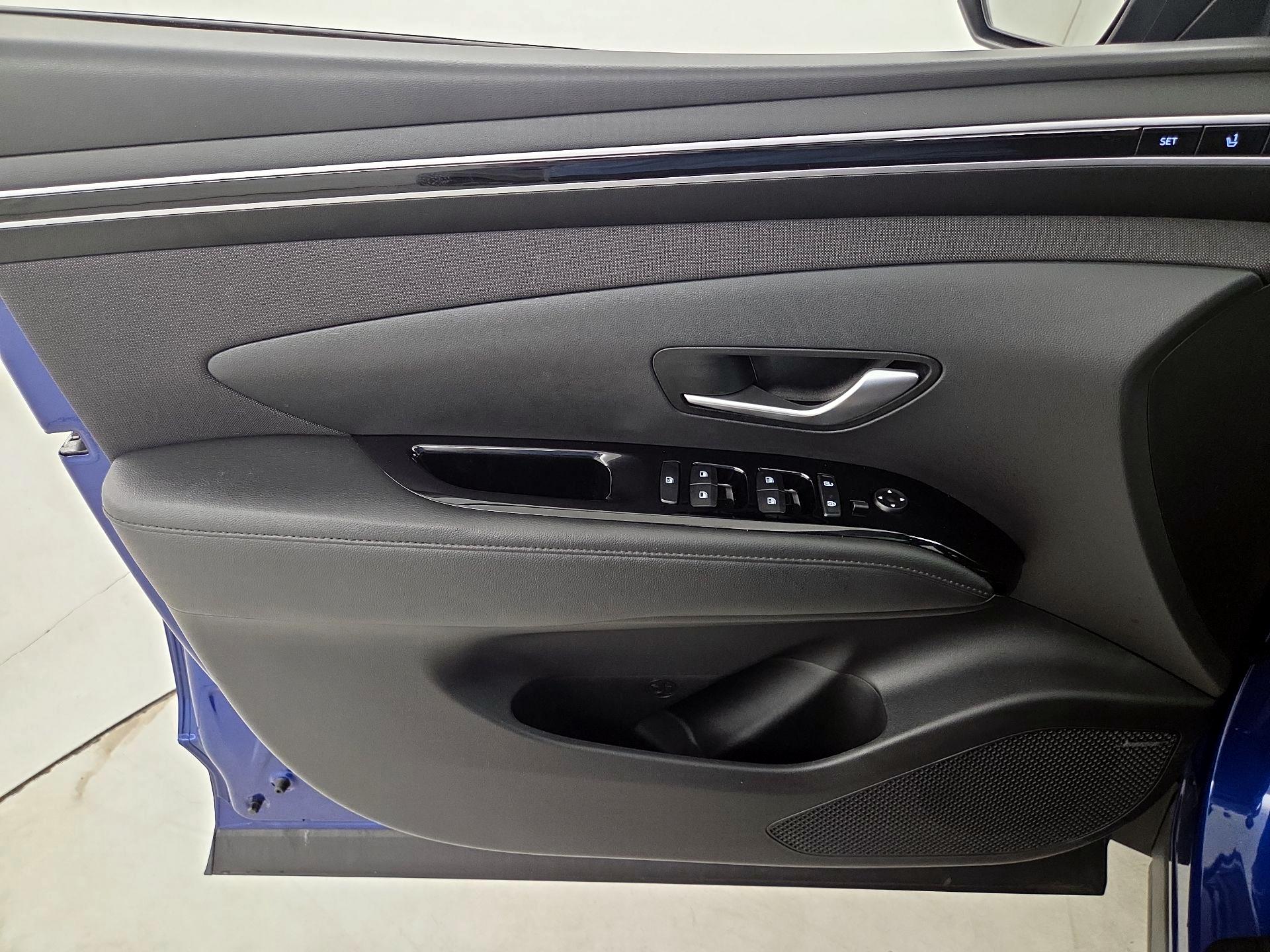 Thumbnail: 2023 Hyundai Tucson - 12