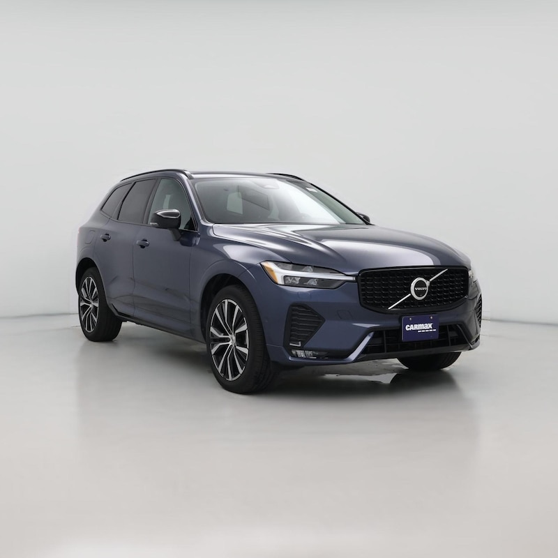 2024 Volvo XC60 B5 Plus Dark Theme
