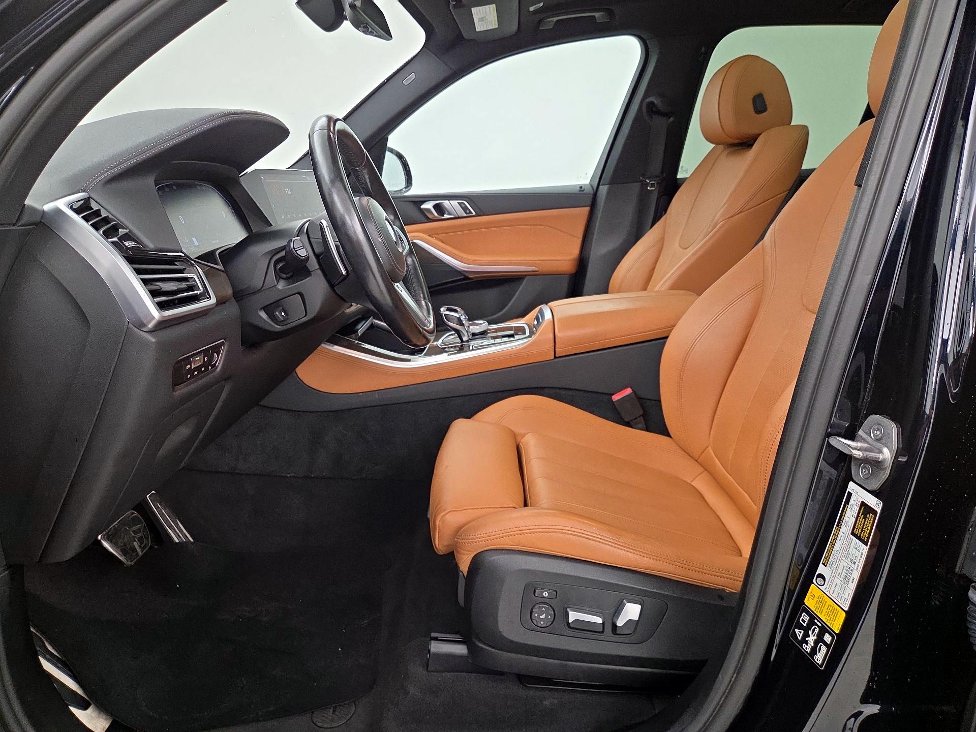 Thumbnail: 2022 BMW X5 - 11