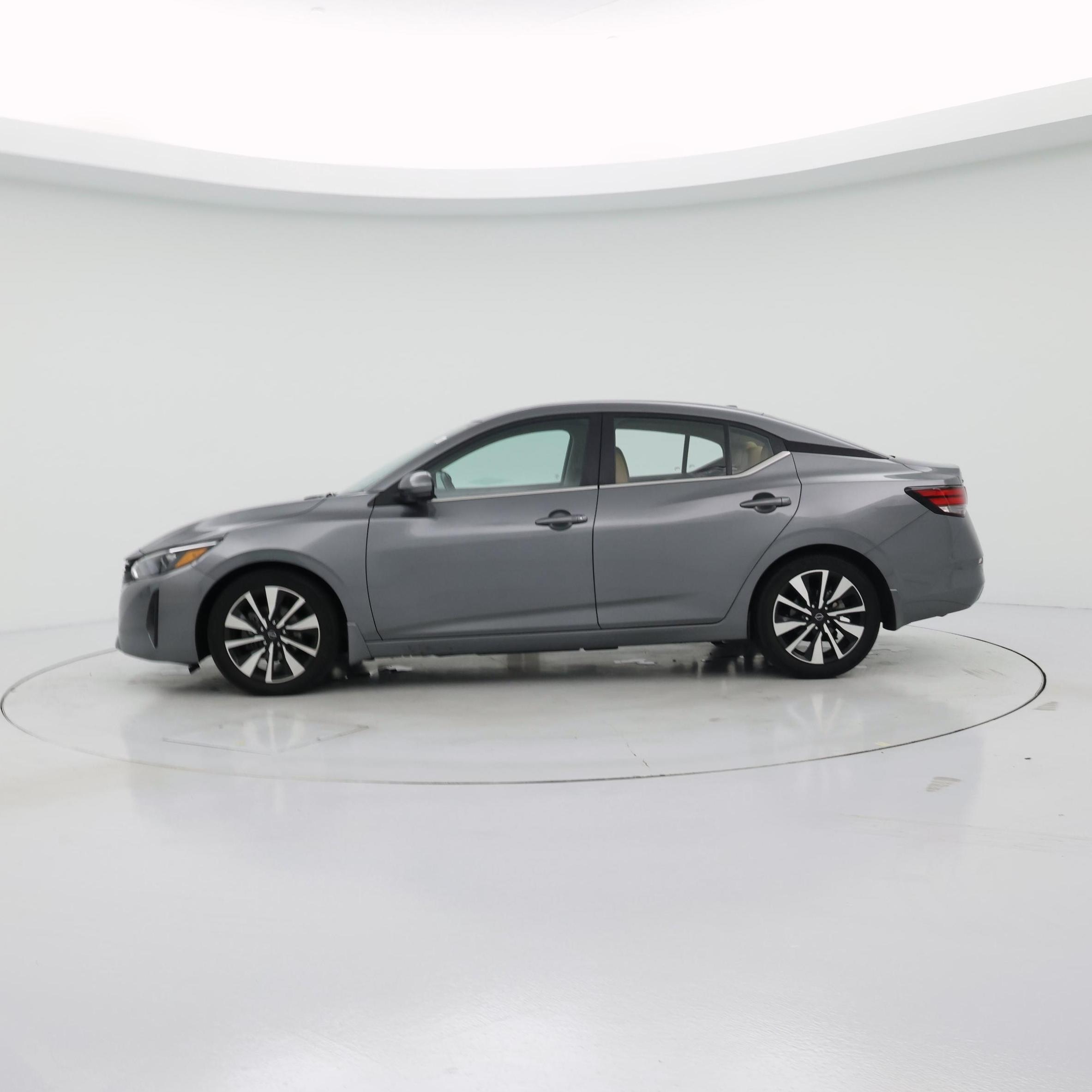 Thumbnail: 2024 Nissan Sentra - 3