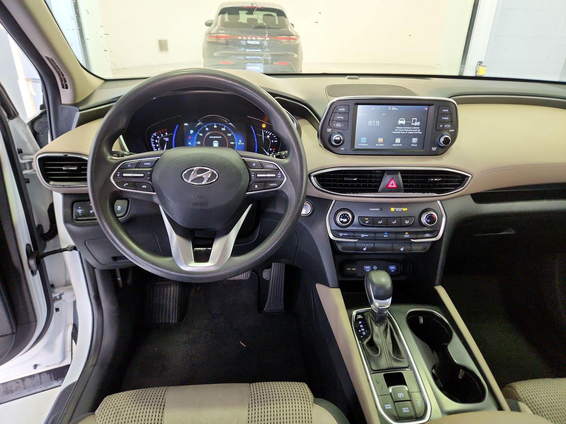 Thumbnail: 2020 Hyundai Santa Fe - 9