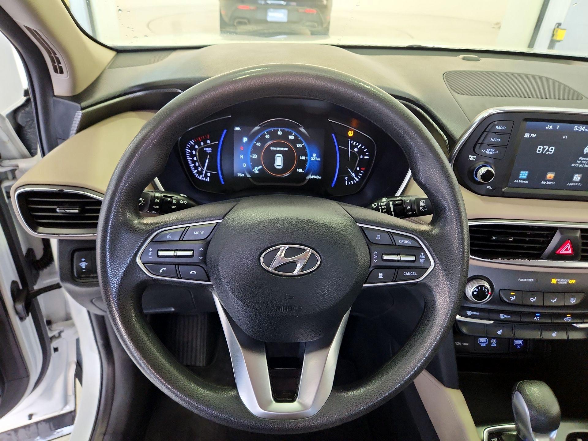 Thumbnail: 2020 Hyundai Santa Fe - 10
