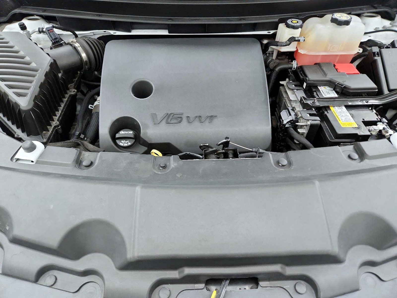 2023 Chevrolet Traverse LS - Photo 22