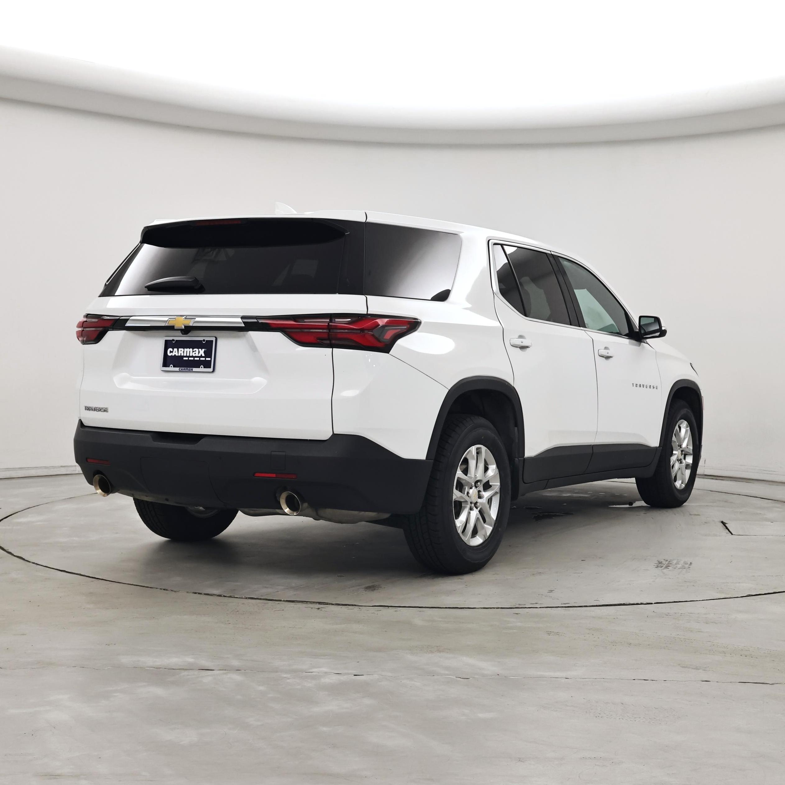Thumbnail: 2023 Chevrolet Traverse - 8
