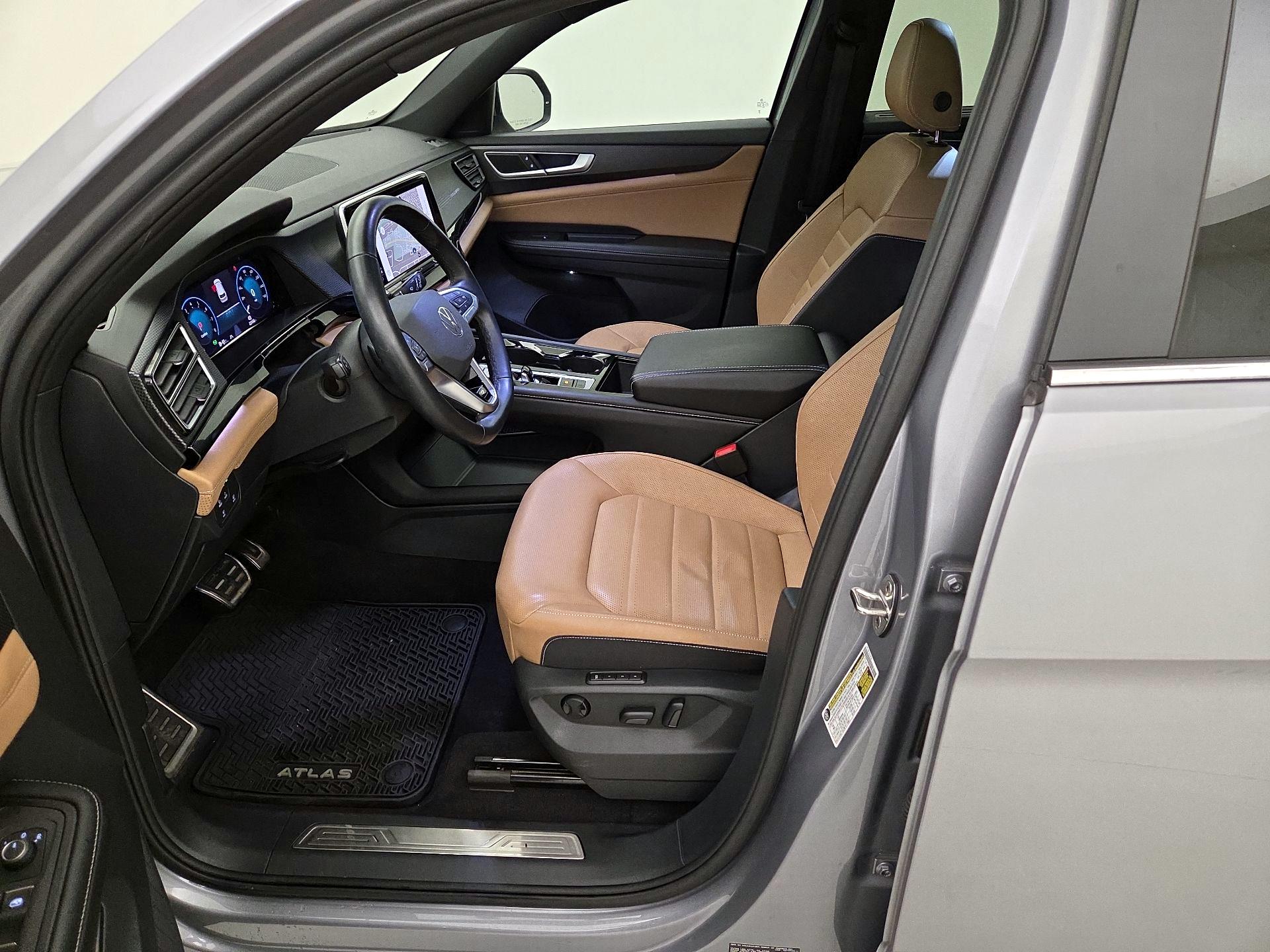 Thumbnail: 2024 Volkswagen Atlas - 11