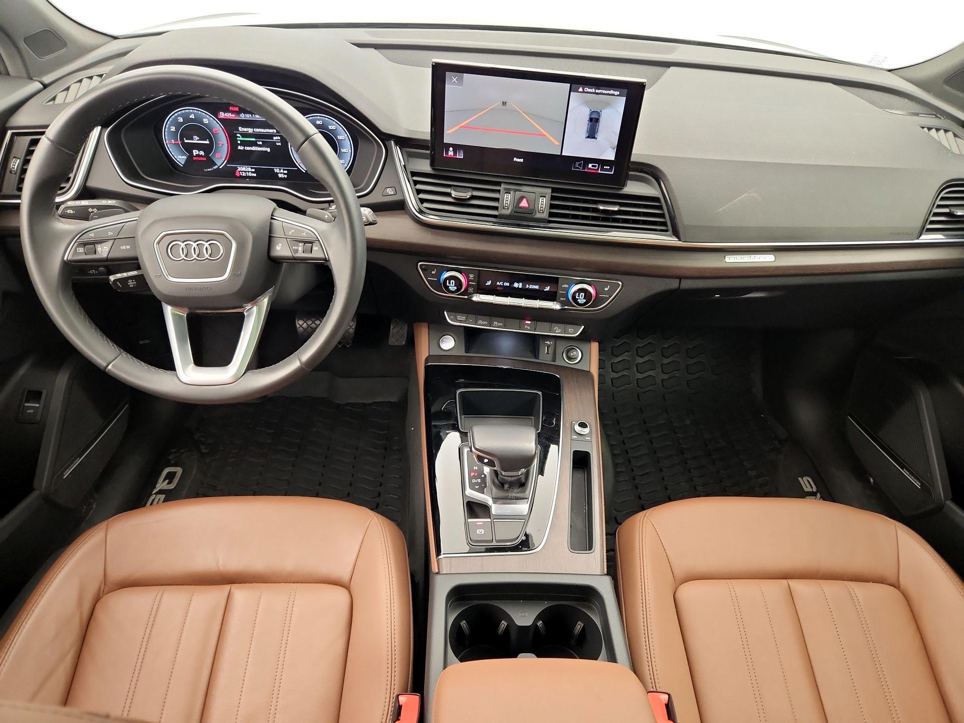 Thumbnail: 2023 Audi Q5 - 9