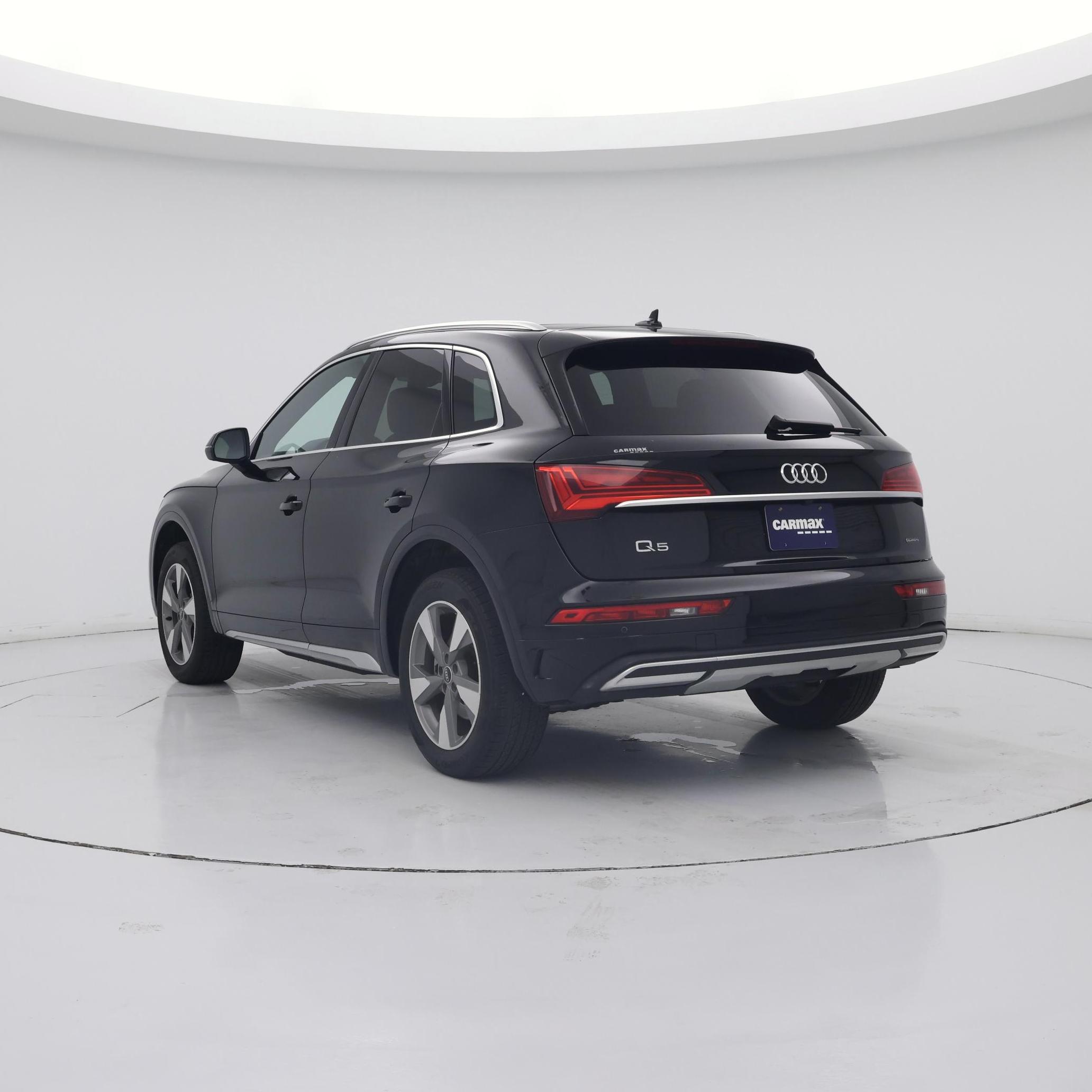 Thumbnail: 2023 Audi Q5 - 2